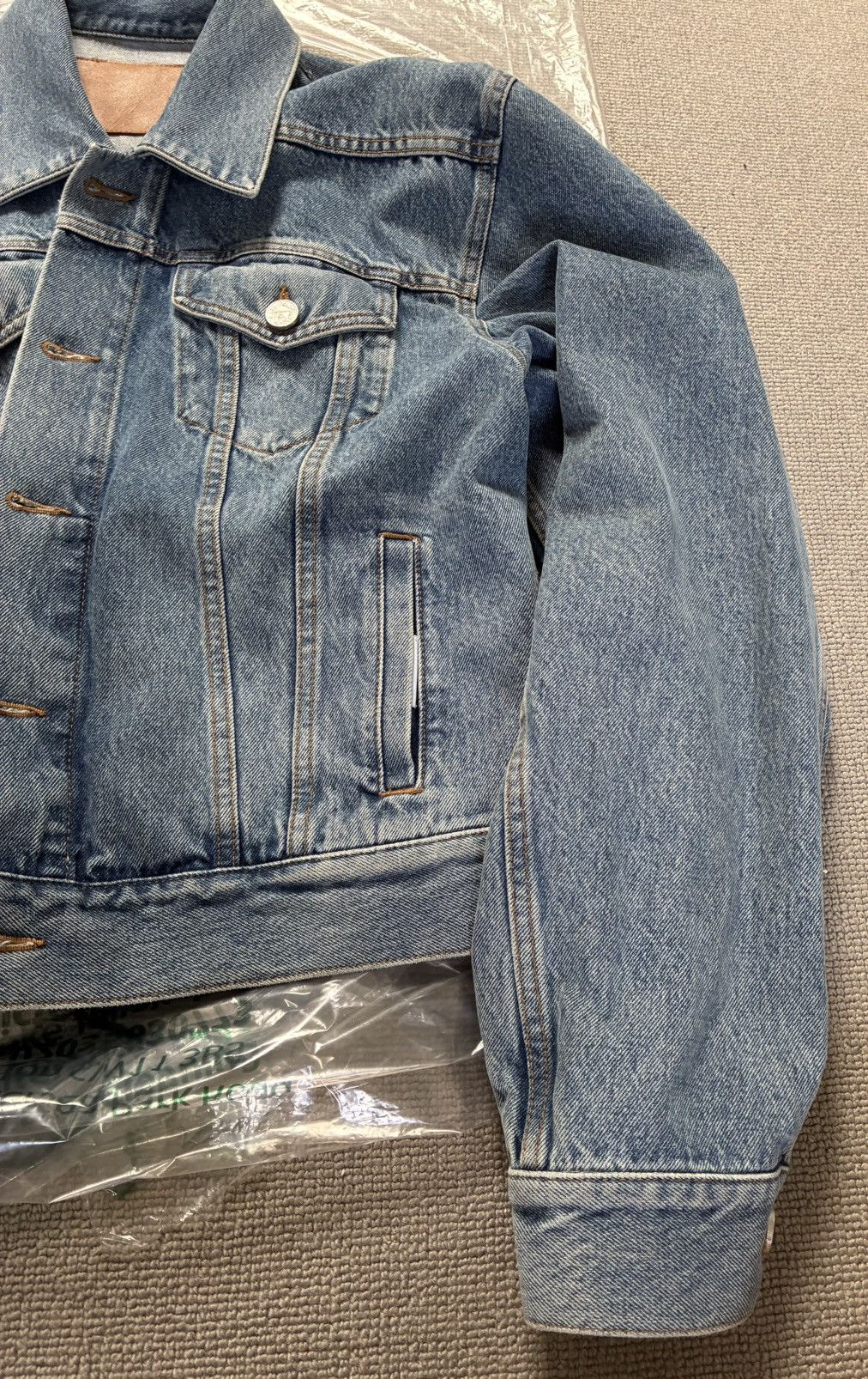 Vetements VETEMENTS Pret-A-Porter Collection Size S Size S / US 4 / IT 40 - 18 Thumbnail