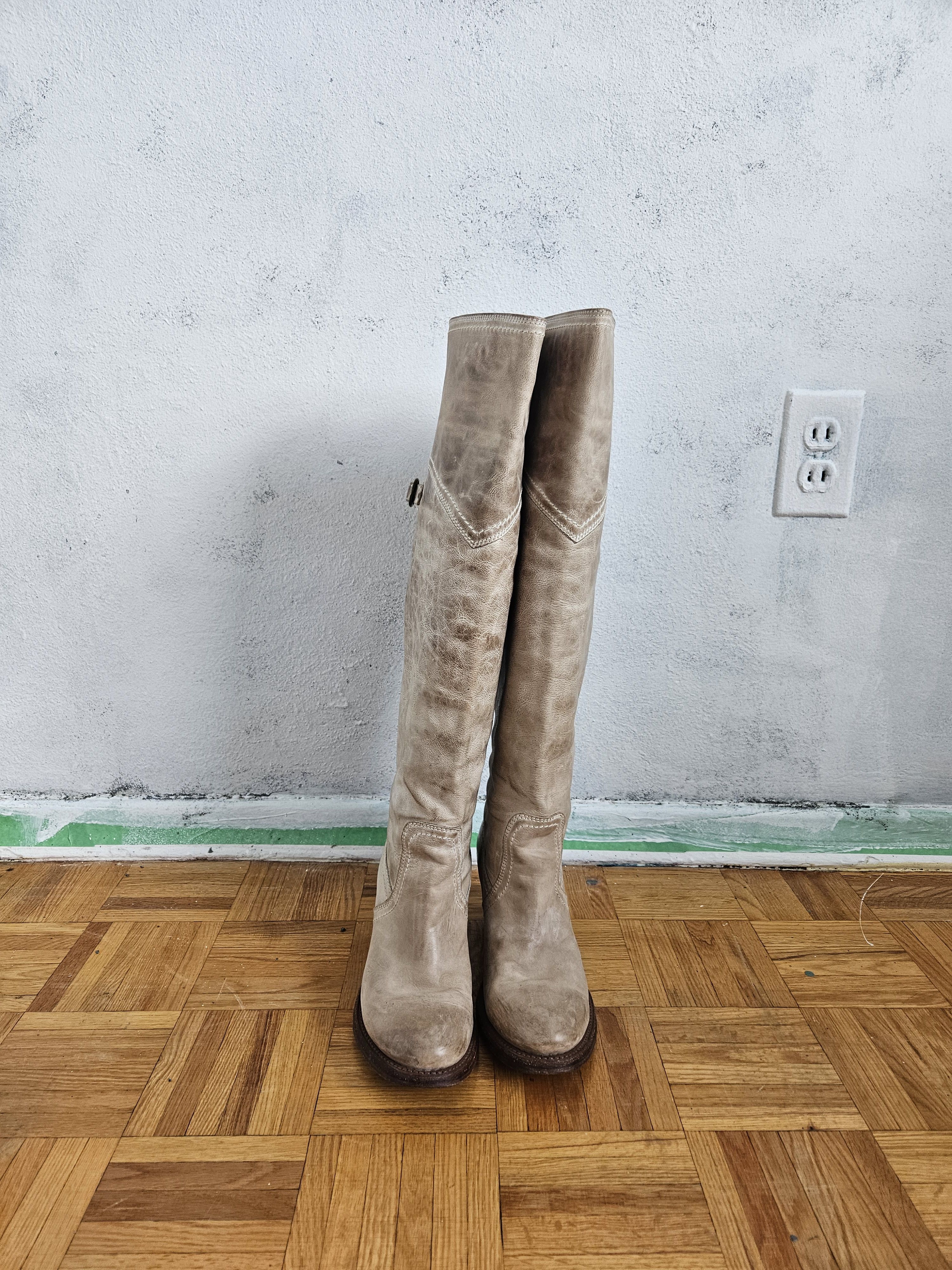 Frye Distressed brushed leather Frye boots avantgarde western Size US 6.5 / IT 36.5 - 2 Thumbnail