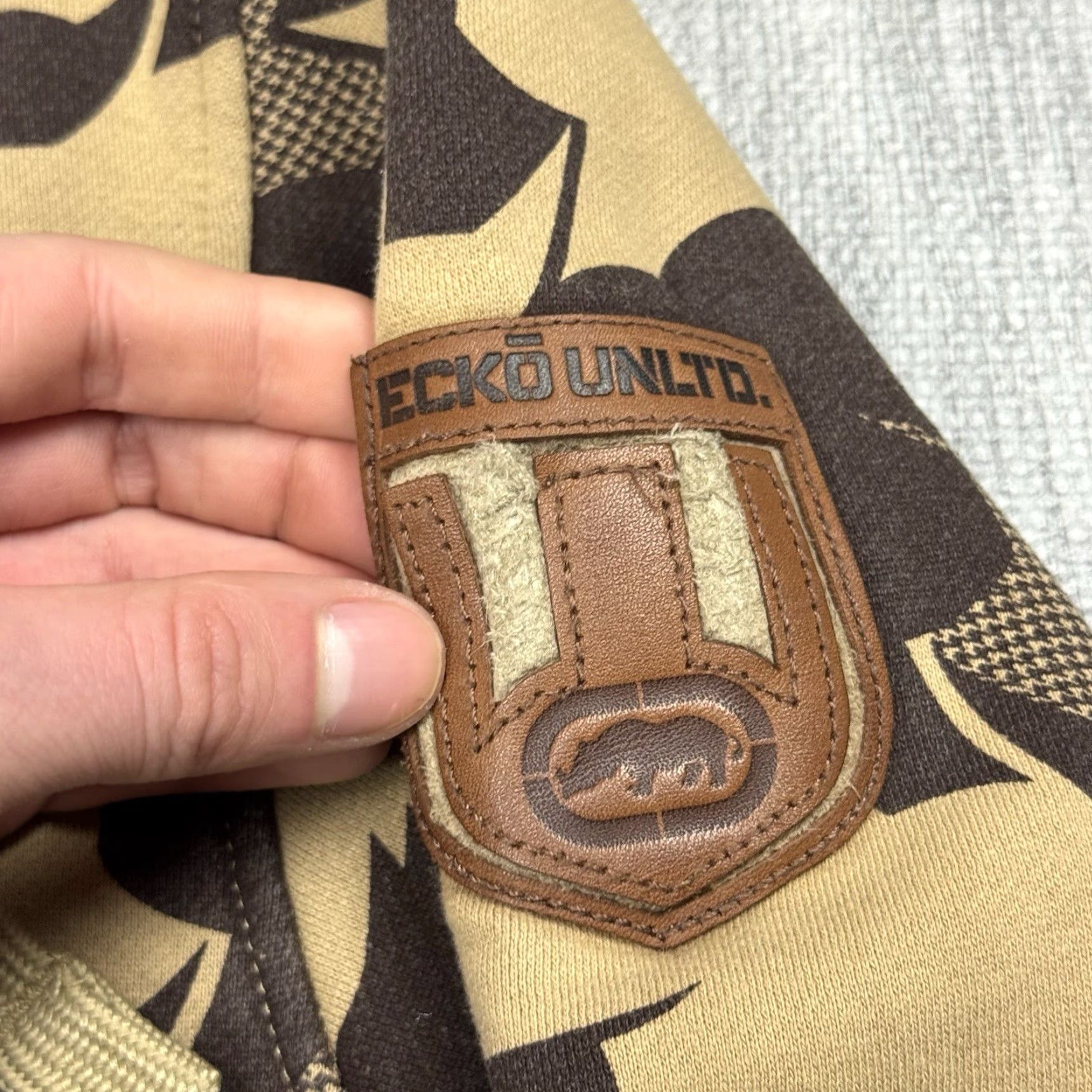 Ecko Unltd. VTG ECKO UNLTD FULL ZIP HOODIE RHINO CAMO GRAPHIC PRINT SKATE MULTI COLOR MENS M SIZE M Size US M / EU 48-50 / 2 - 4 Thumbnail