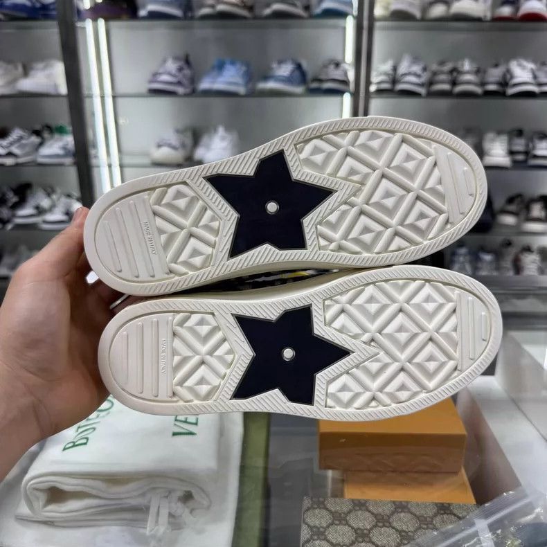 Dior DIOR Monogram Canvas Sneakers Size 36.5-2506 Size US 5.5 / IT 35.5 - 7 Thumbnail