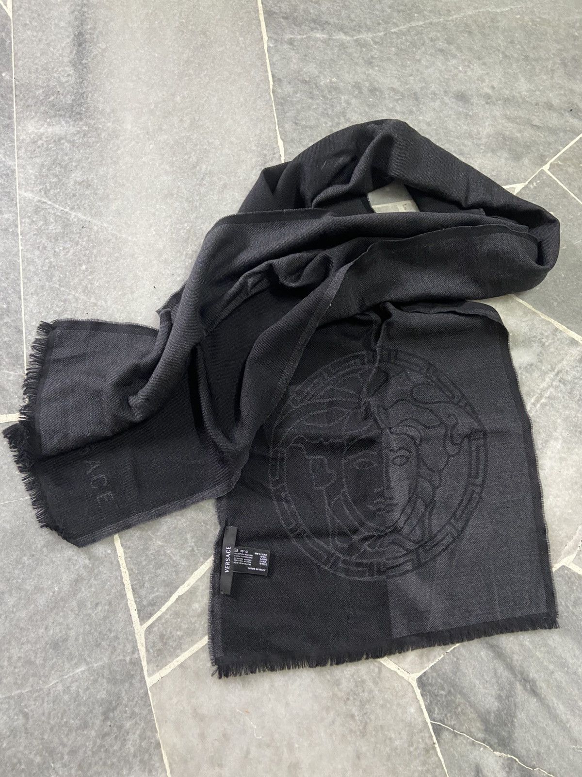 Versace Versace Muffler Scarf Size ONE SIZE - 5 Thumbnail