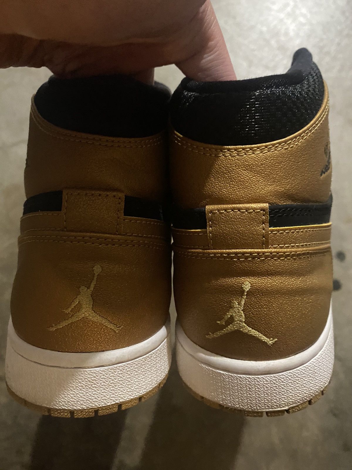 Jordan Brand × Nike Jordan 1 Retro High Melo PE Size US 11.5 / EU 44-45 - 3 Thumbnail