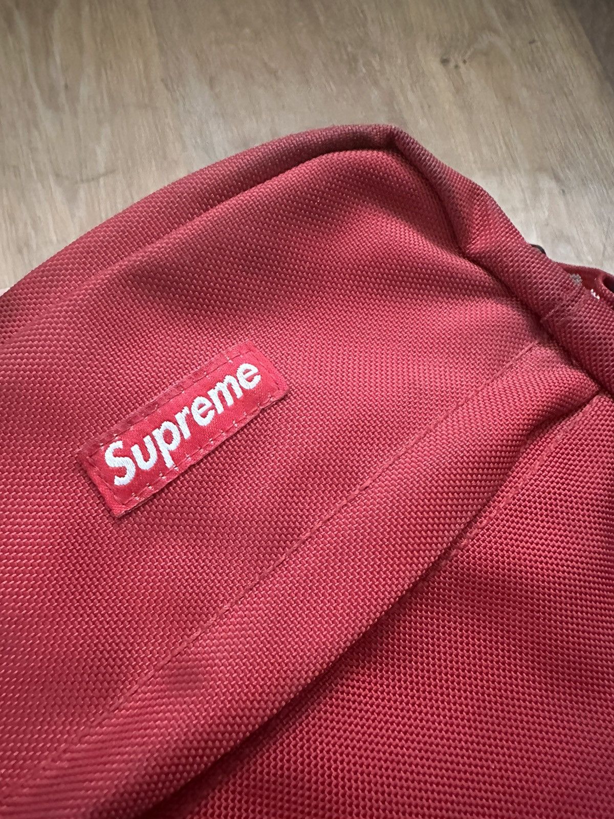 Supreme Suprème SS18 Shoulder Bag Red Size ONE SIZE - 2 Thumbnail