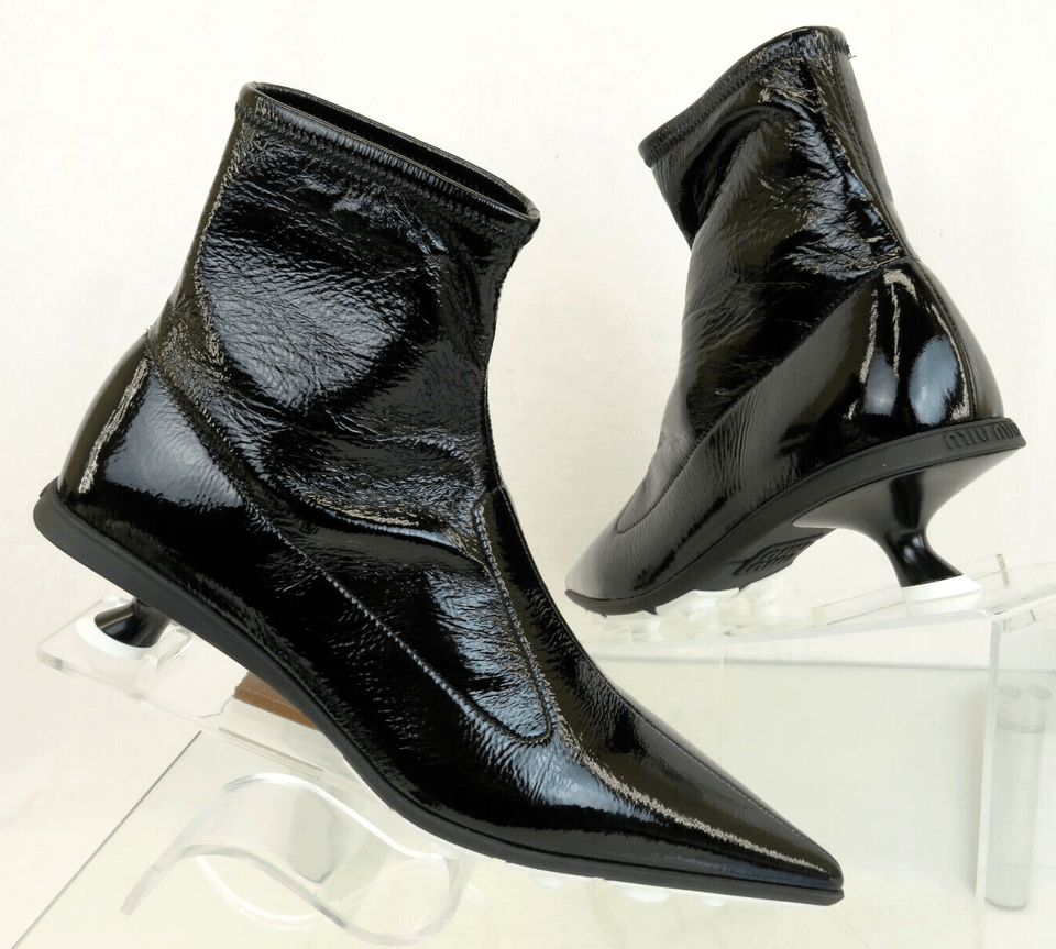 Miu Miu o1la1rc1a0724 Heeled Boot in Black Size US 7 / IT 37 - 6 Thumbnail
