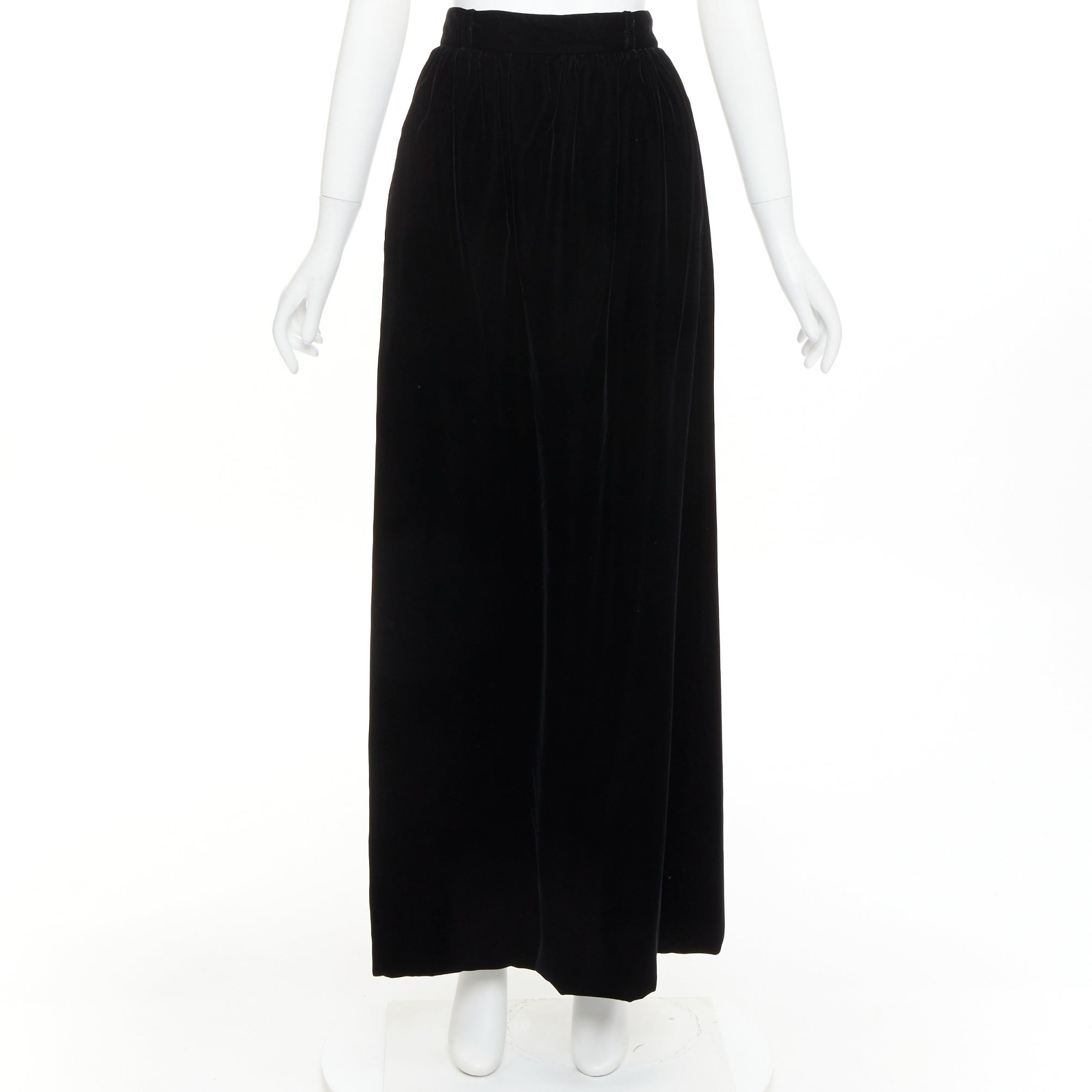 Alexandre Vauthier ALEXANDRE VAUTHIER COUTURE SS2025 Runway black velvet high waisted maxi skirt Size 25" / US 0 / IT 36 - 1 Thumbnail