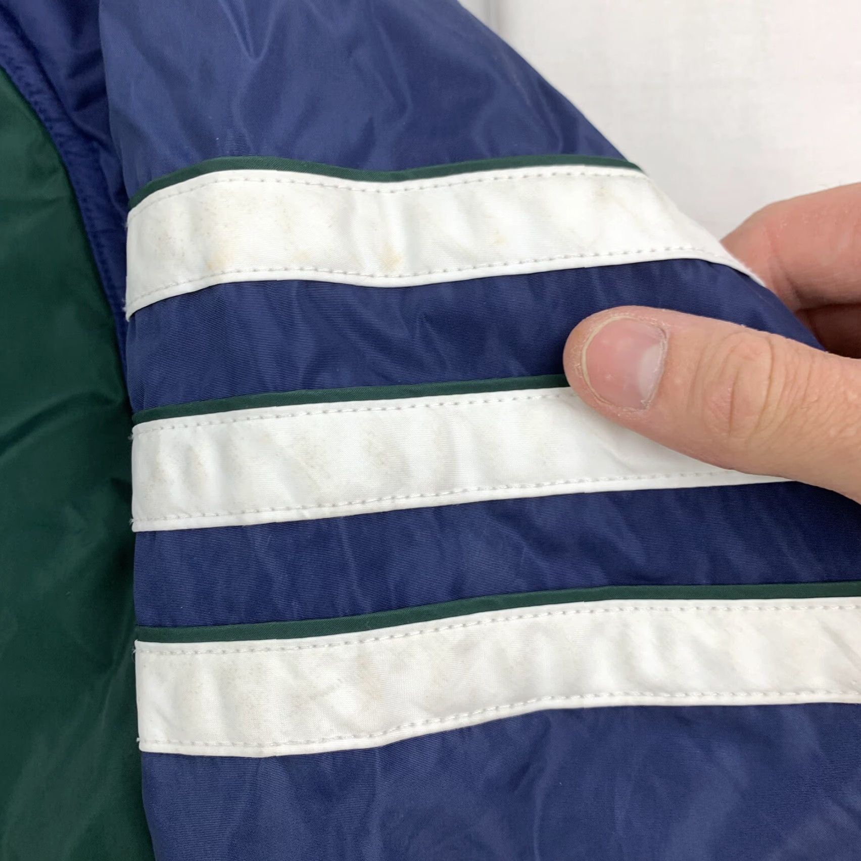Adidas VINTAGE adidas Jacket Reversible Puffer Jacket Adult Medium Green Navy 90s Men Size US M / EU 48-50 / 2 - 4 Thumbnail