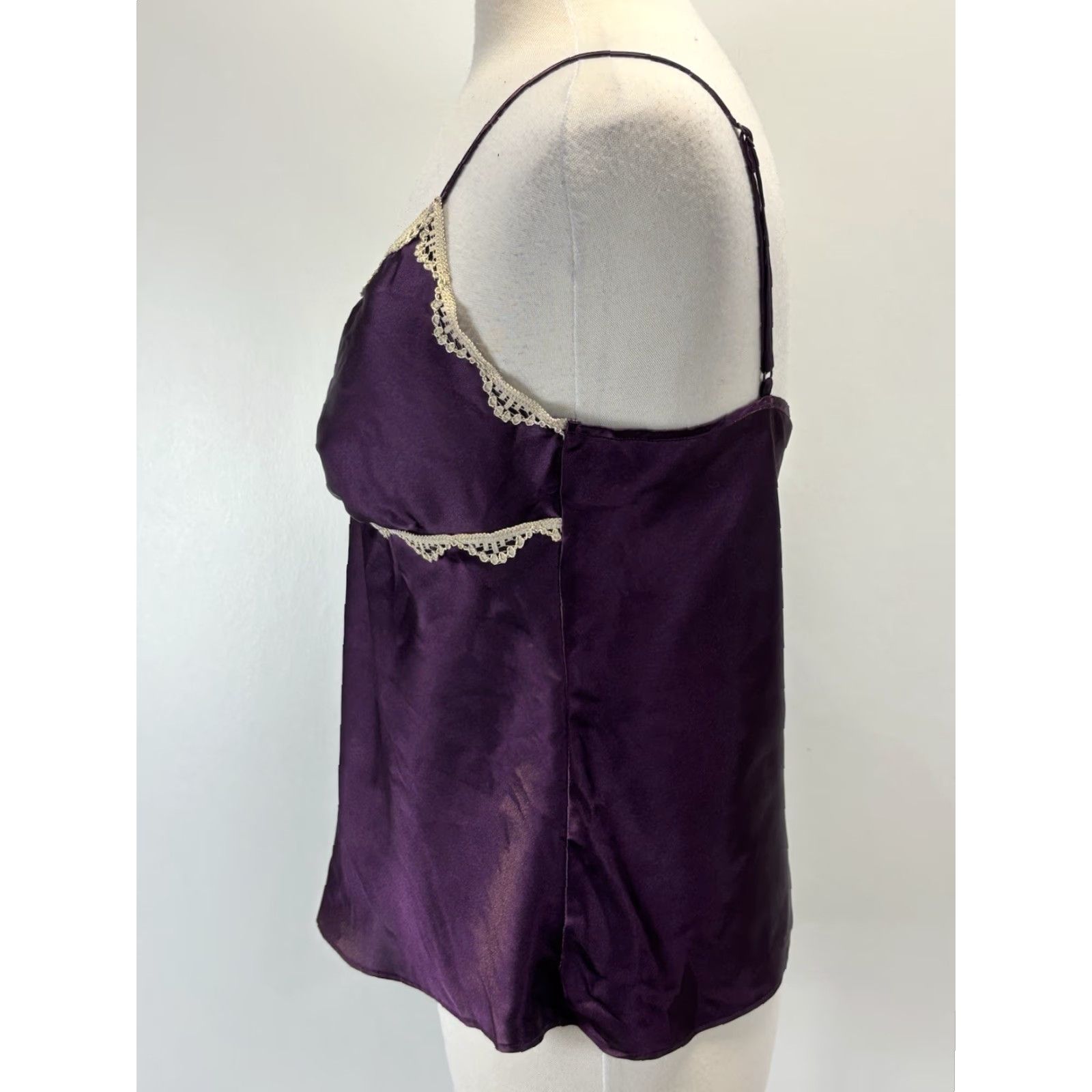 Vintage Gilligan O’Malley Satin Cami Top Shirt Sz Large Women’s Plum Lace Trim Whimsigoth Size L / US 10 / IT 46 - 2 Thumbnail