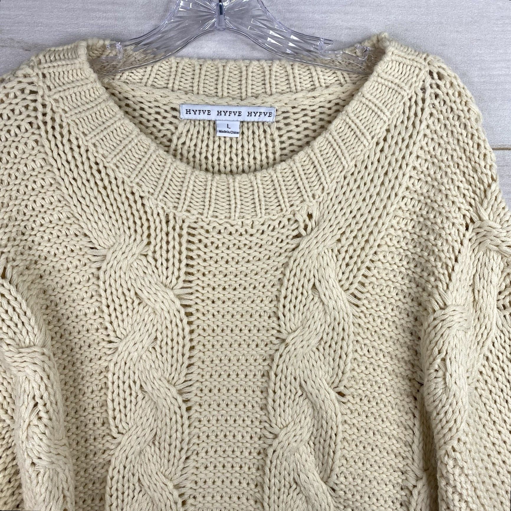 Vintage HYFVE Chunky Knit Sweater Womens L Cream Oversized Fringe Boho Dolman Sleeve Cardigan Size L / US 10 / IT 46 - 2 Thumbnail