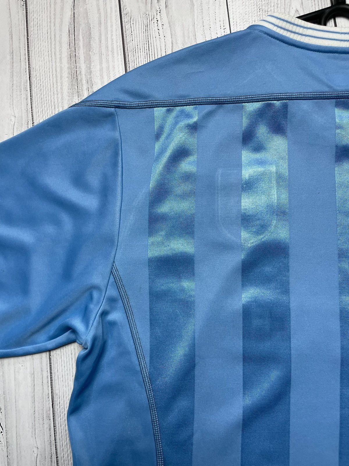 Reebok × Vintage Vintage Reebok Manchester City soccer jersey size L blue Size US L / EU 52-54 / 3 - 11 Thumbnail
