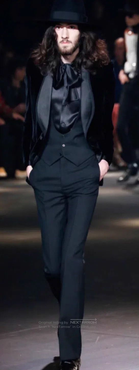 Saint Laurent Paris Saint Laurent Paris size 37 Silk Real Silk Bowtie Shirt Size US M / EU 48-50 / 2 - 9 Thumbnail