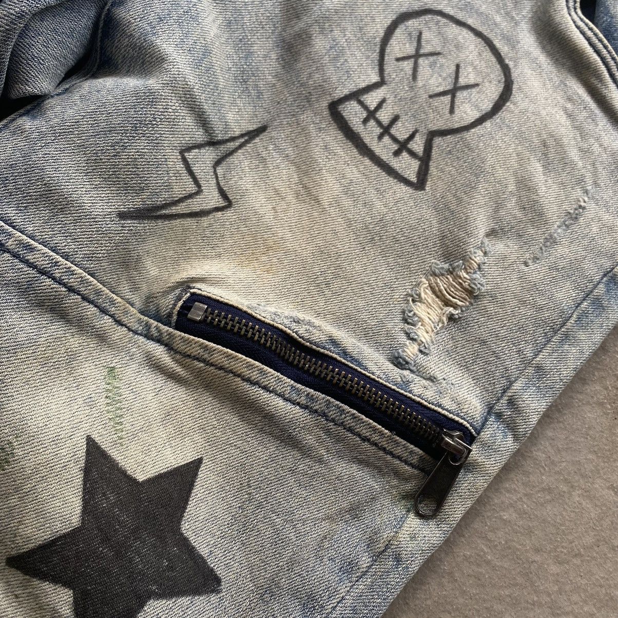 Rogue Rogue distressed custom skinny tapered Size US 32 / EU 48 - 3 Thumbnail