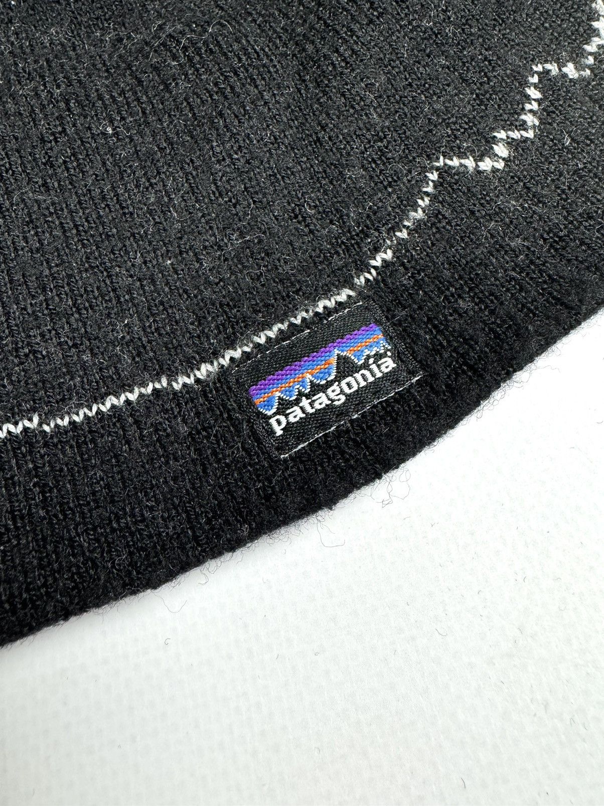 Patagonia Patagonia Vintage Y2K Black Beanie Gorpcore Style Size ONE SIZE - 2 Thumbnail