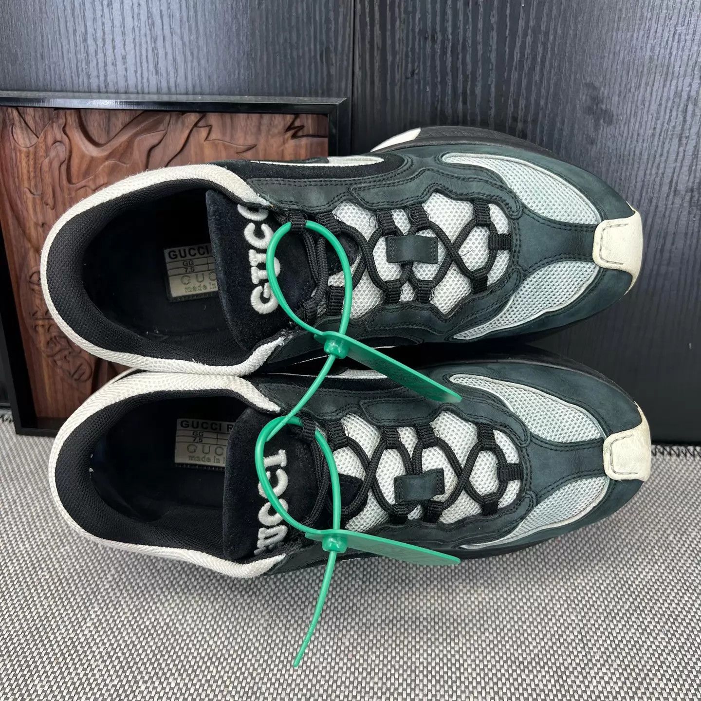 Gucci Gucci Run Black & White 41.5 Box Size US 8.5 / EU 41-42 - 6 Thumbnail