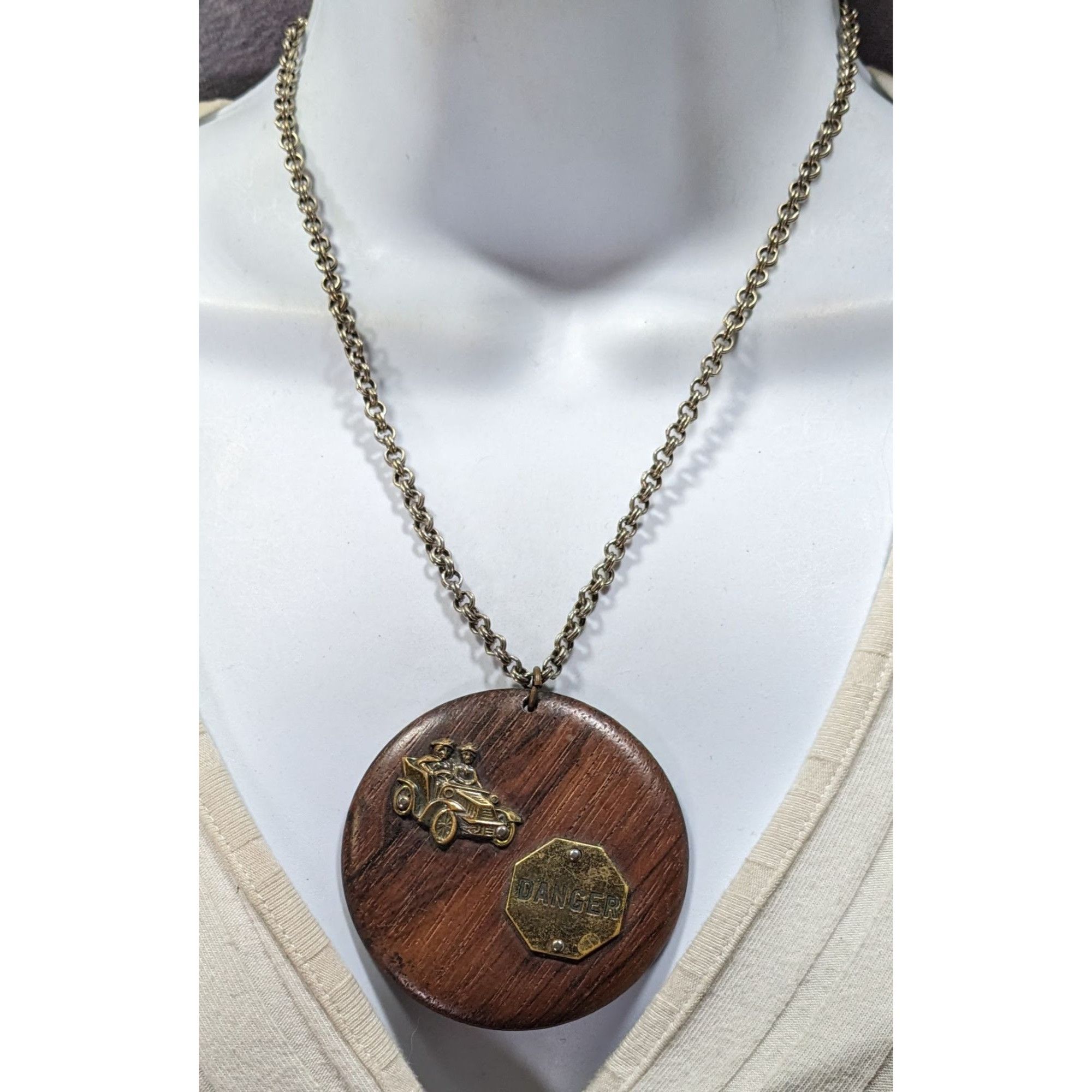 Other Vintage Novelty Automobile Wood And Metal Pendant Necklace Size ONE SIZE - 5 Thumbnail