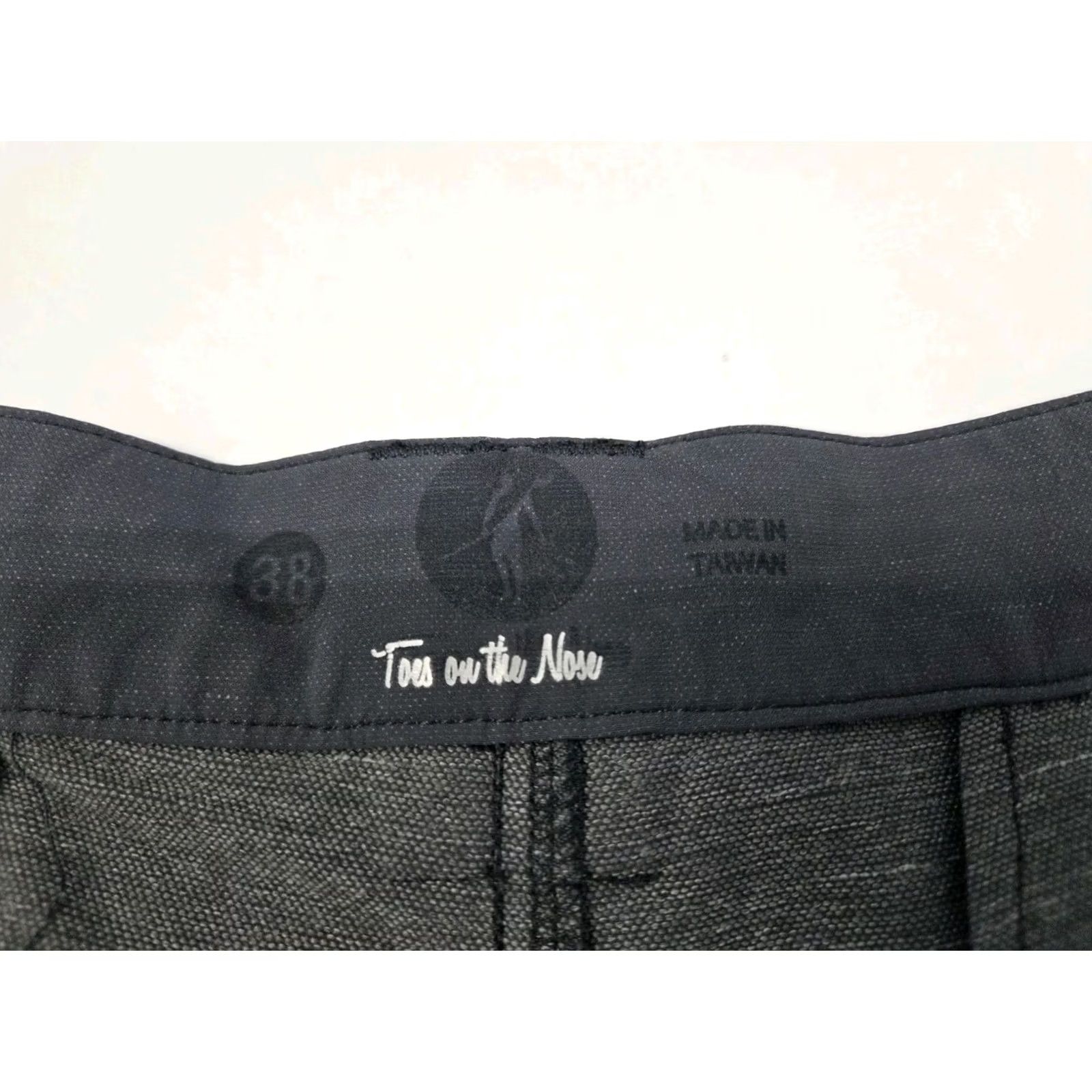 Vintage Toes on the Nose Mens Gray Stretch Chino Shorts Pockets Size 38/8" #7825 Size US 38 / EU 54 - 2 Thumbnail