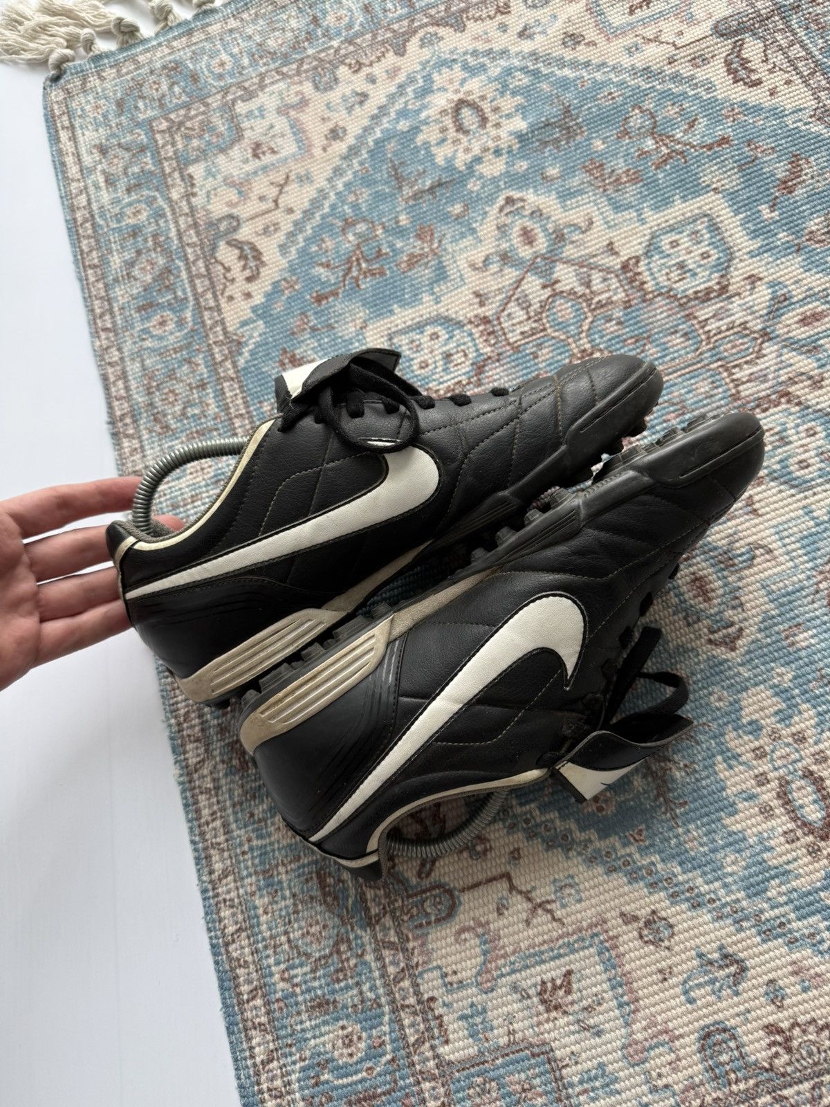 Nike Vintage 2006 Nike Tempo Mystic Leather Football Soccer Shoes Size US 9 / EU 42 - 4 Thumbnail