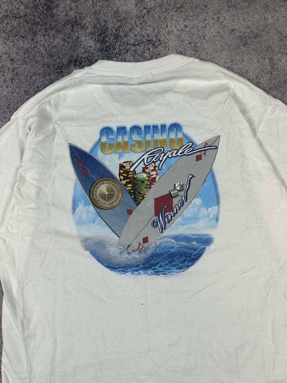 Vintage Vintage 90s Casino Royal Big Ligo T-shirt Streetwear Rare L Size US L / EU 52-54 / 3 - 2 Thumbnail