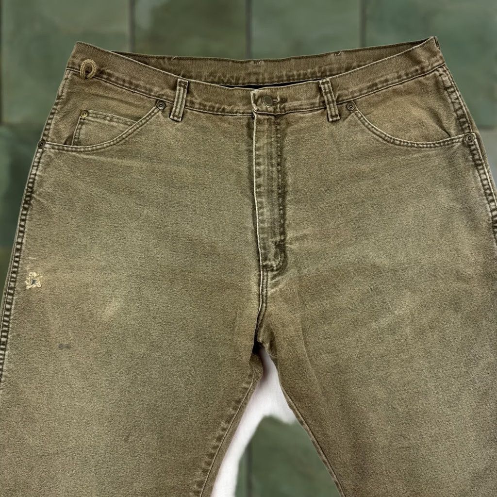 Wrangler VINTAGE Wrangler Rugged Wear Denim Jeans Adult 38x30 Brown Lined 90s Y2K USA Outdoor Men's Regular Straight Jeans Shirt Size US 38 / EU 54 - 1 Thumbnail