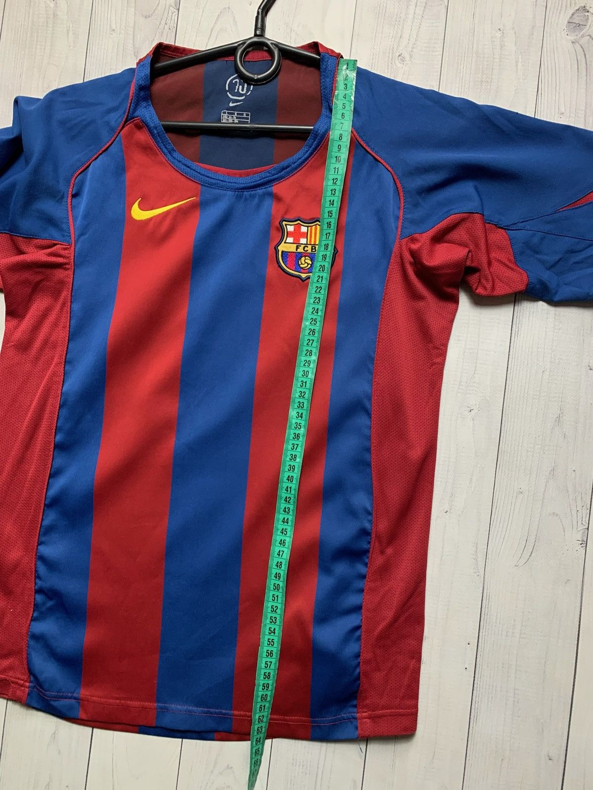Nike × Vintage Vintage Nike Barcelona soccer jersey size Xs logo Size US XS / EU 42 / 0 - 7 Thumbnail