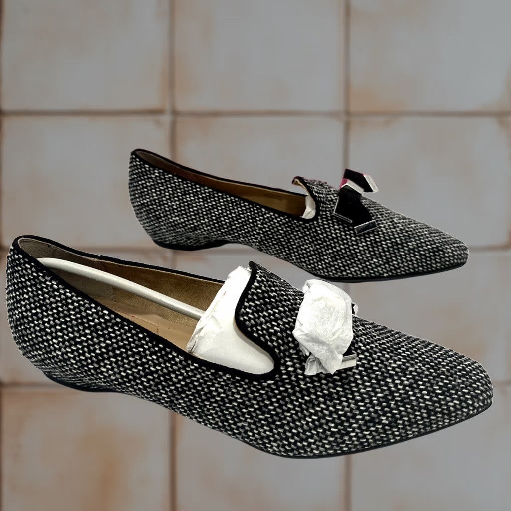 Isaac Mizrahi Isaac Mizrahi New York Loafer Womens Size 10 M Flats Pointed Toe Tweed Black Fabric Box Included Size US 10 / IT 40 - 1 Thumbnail