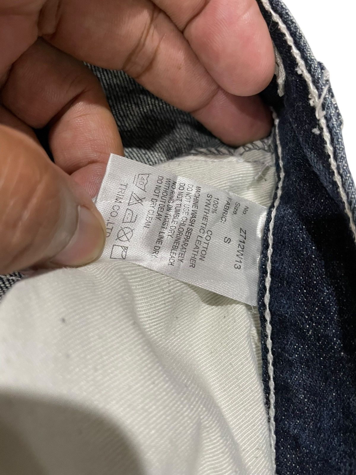 Le Grande Bleu (L.G.B.) Semantic Design Rockers Lowrise Jeans Size US 30 / EU 46 - 18 Thumbnail