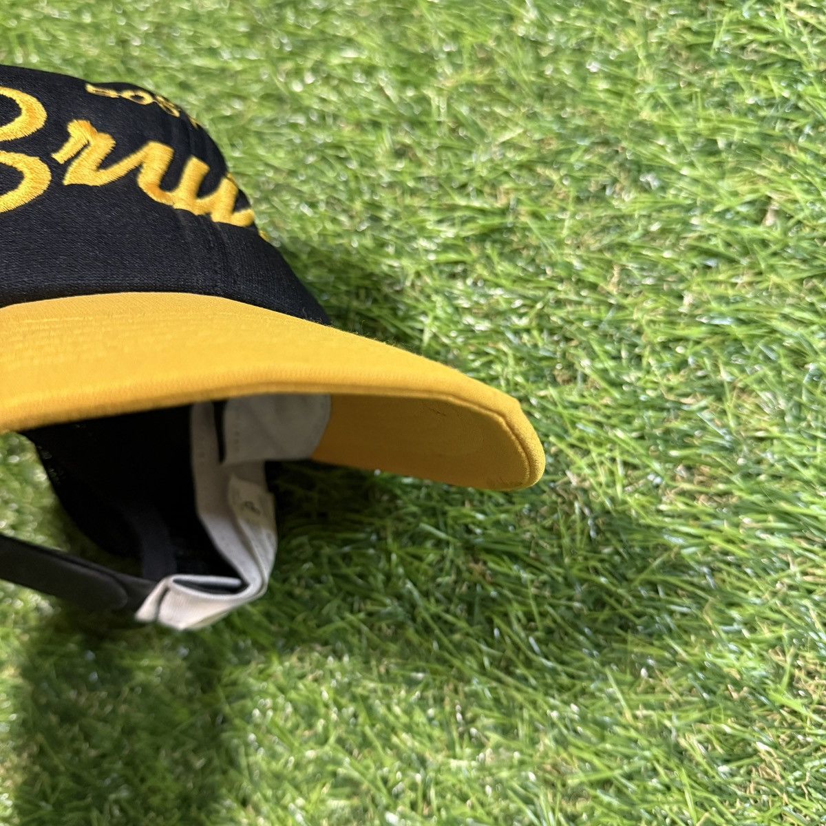 Other Vintage Boston Bruins Script Snapback Size ONE SIZE - 4 Thumbnail