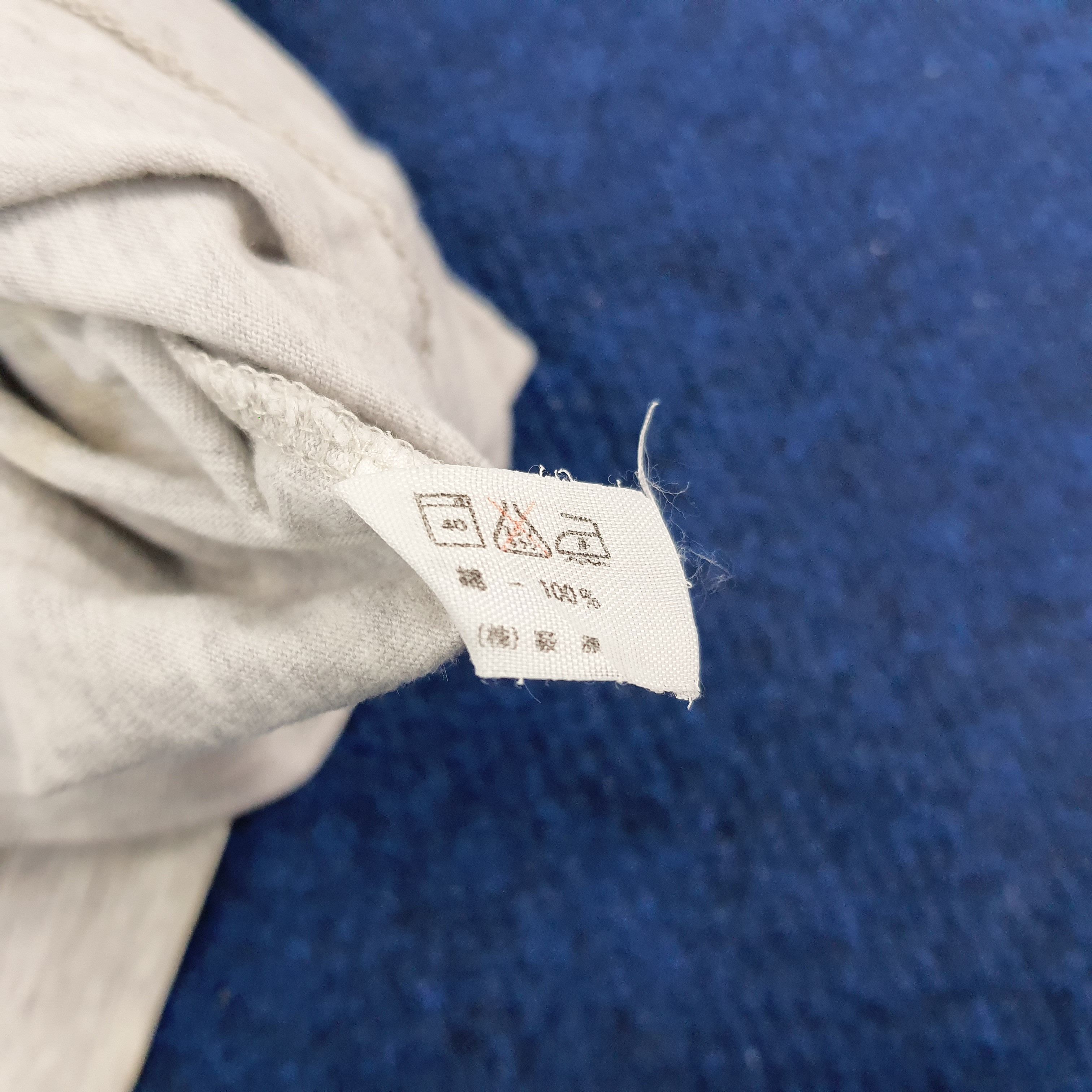 Vintage × Yves Saint Laurent Vintage Yves Saint Laurent YSL Logo Designer Tshirt Size US M / EU 48-50 / 2 - 8 Thumbnail