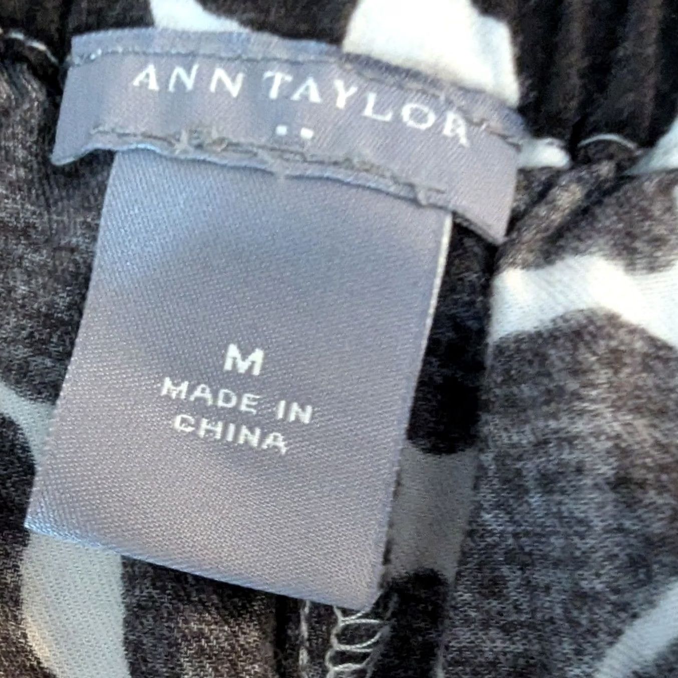 Ann Taylor Ann Taylor Pajama Pants Womens M Black White Giraffe Print Cotton Lounge Size 32" / US 10 / IT 46 - 4 Thumbnail