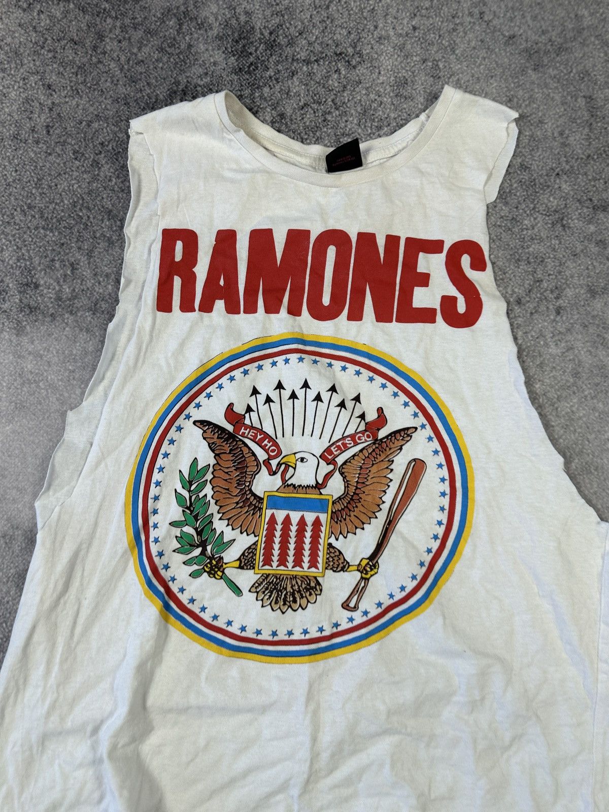 Band Tees Vintage Ramones Tank Top Bands Tees Streetwear Rock Rare S Size US M / EU 48-50 / 2 - 2 Thumbnail
