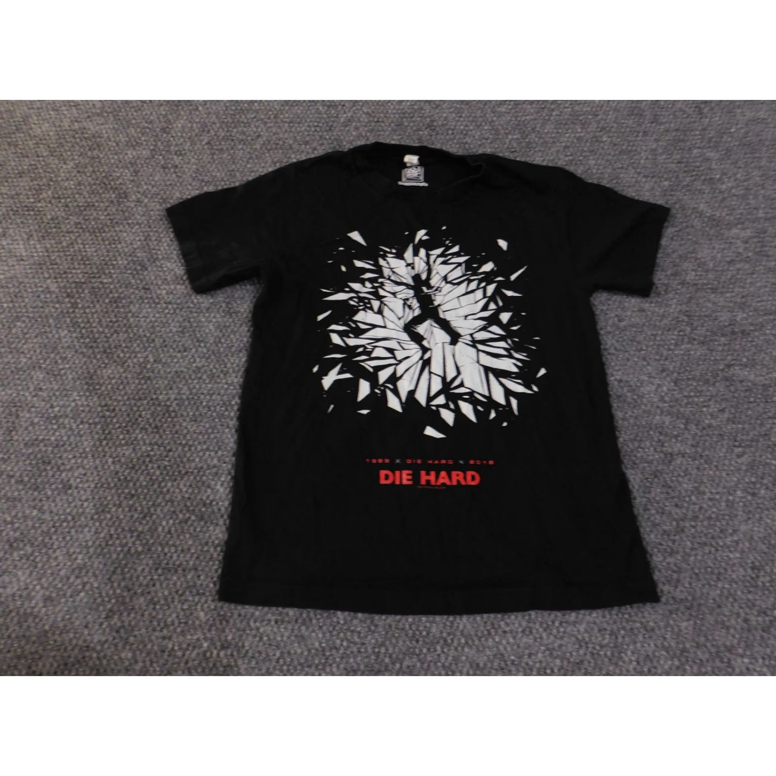Vintage Fox 20th Century T Shirt Mens Small Black Die Hard Graphic Movie Bruce Willis Short Sleeve Crew Neck Cotton Size US S / EU 44-46 / 1 - 2 Thumbnail