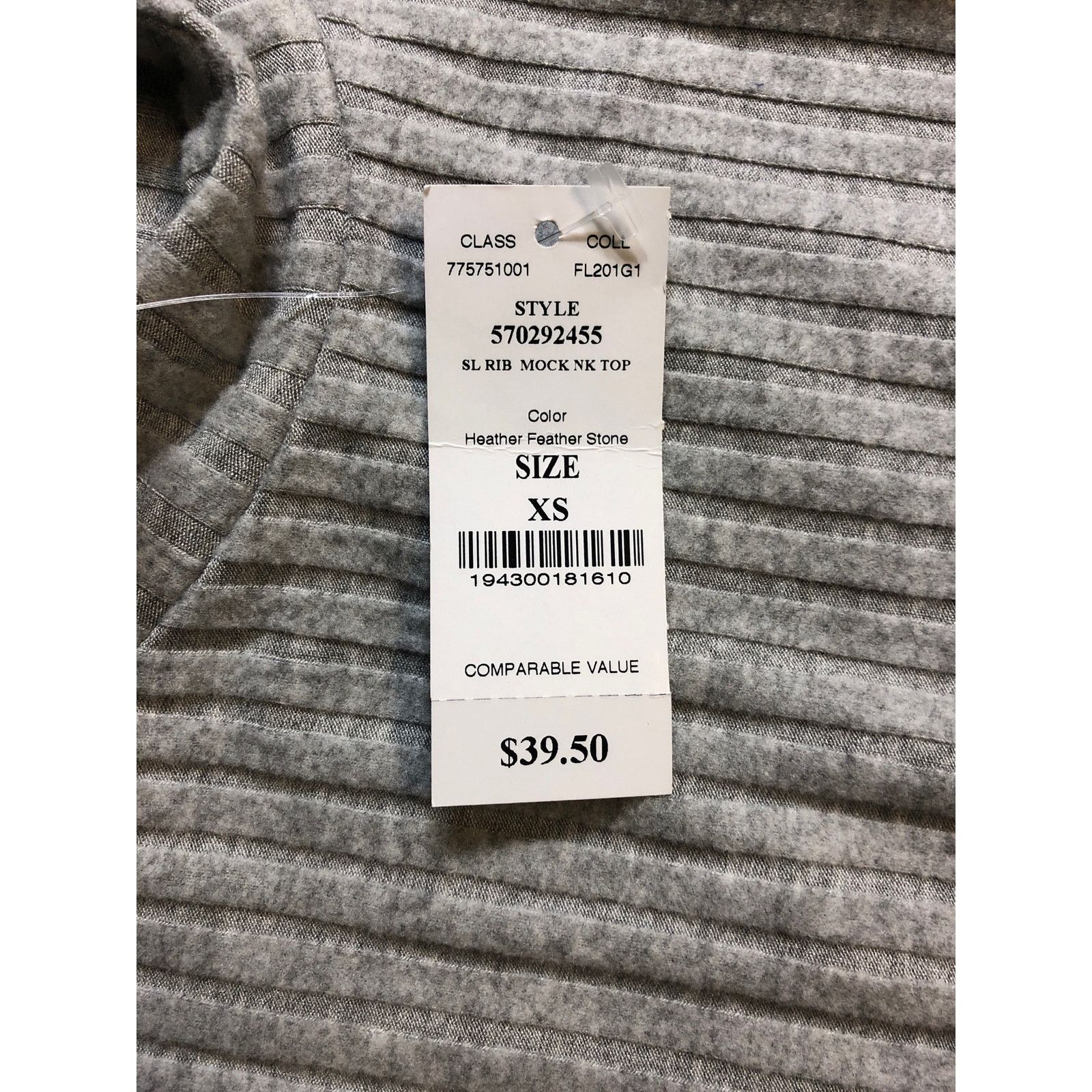 White House Black Market WhiteHouseBlackMarket Gray Sleeveless Shirt Size XS / US 0-2 / IT 36-38 - 8 Thumbnail