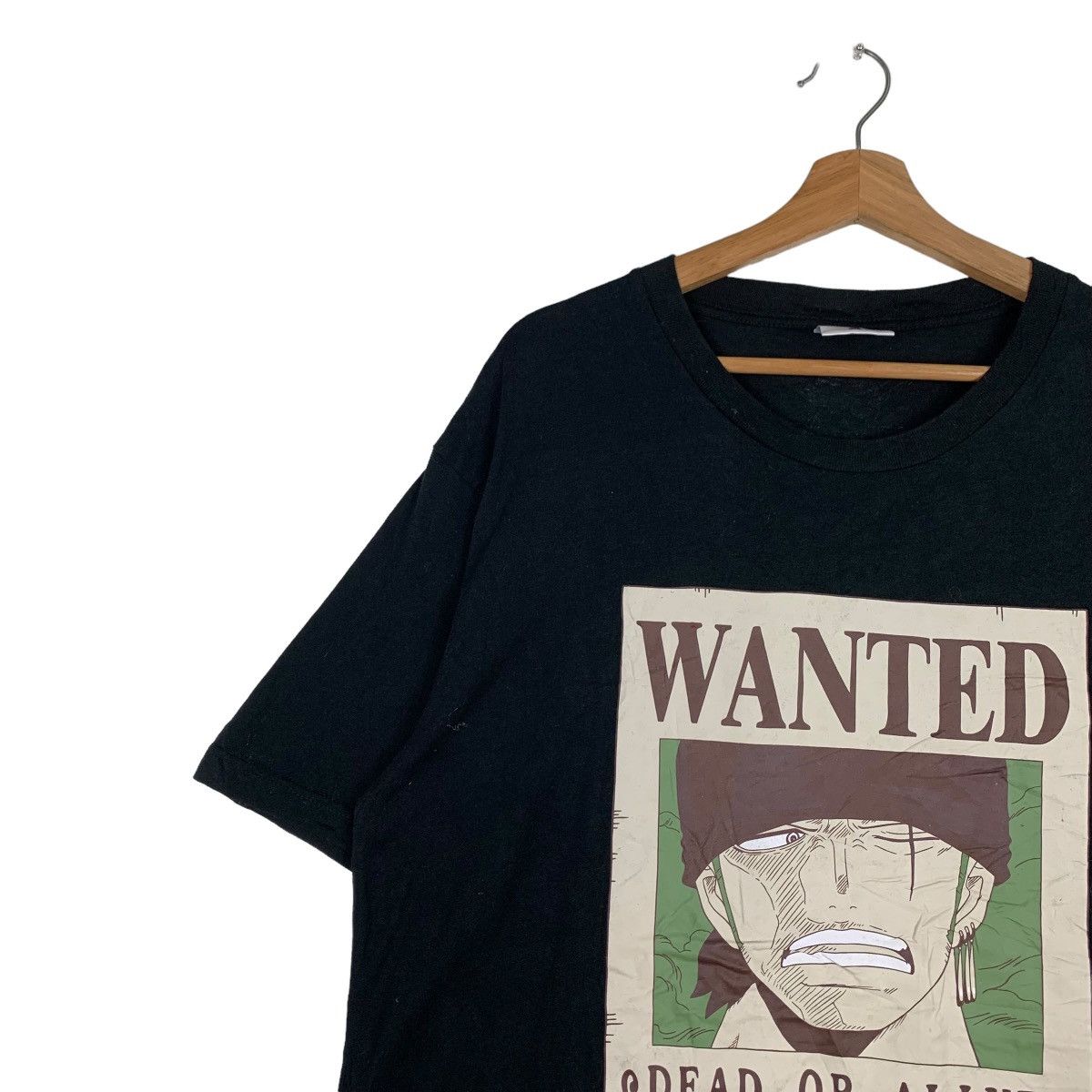 One Piece ONE PIECE WANTED RORONOA ZORO GRAPHIC TEE #0278-C12 Size US XL / EU 56 / 4 - 7 Thumbnail