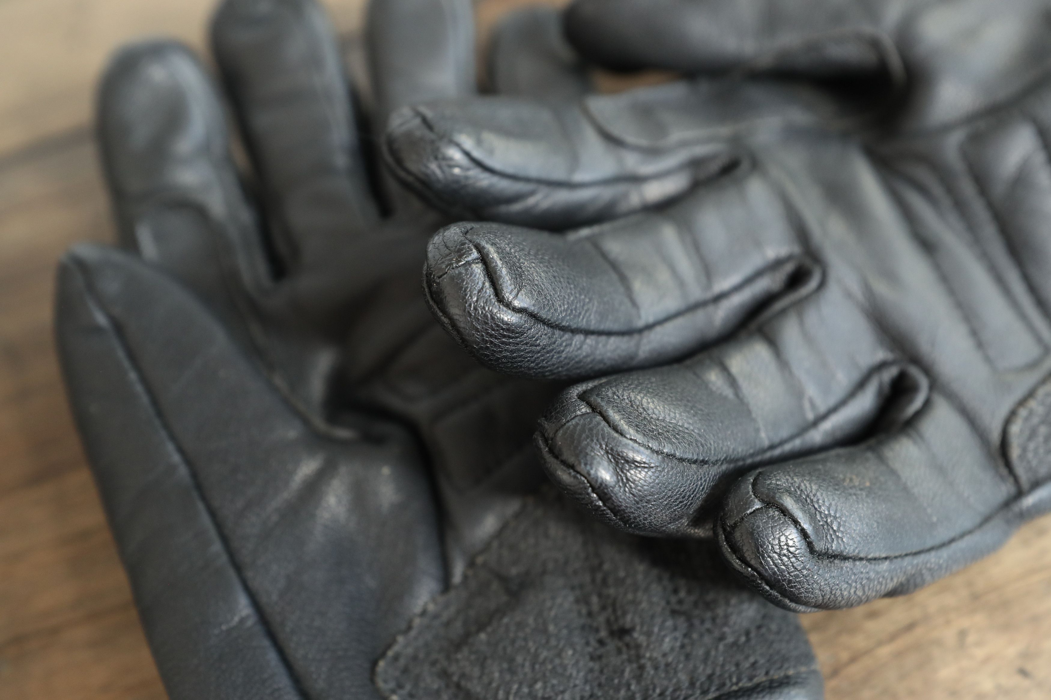 Harley Davidson Harley Davidson Goatskin Leather Motorcycle Gloves 2013 (M) Size ONE SIZE - 8 Thumbnail