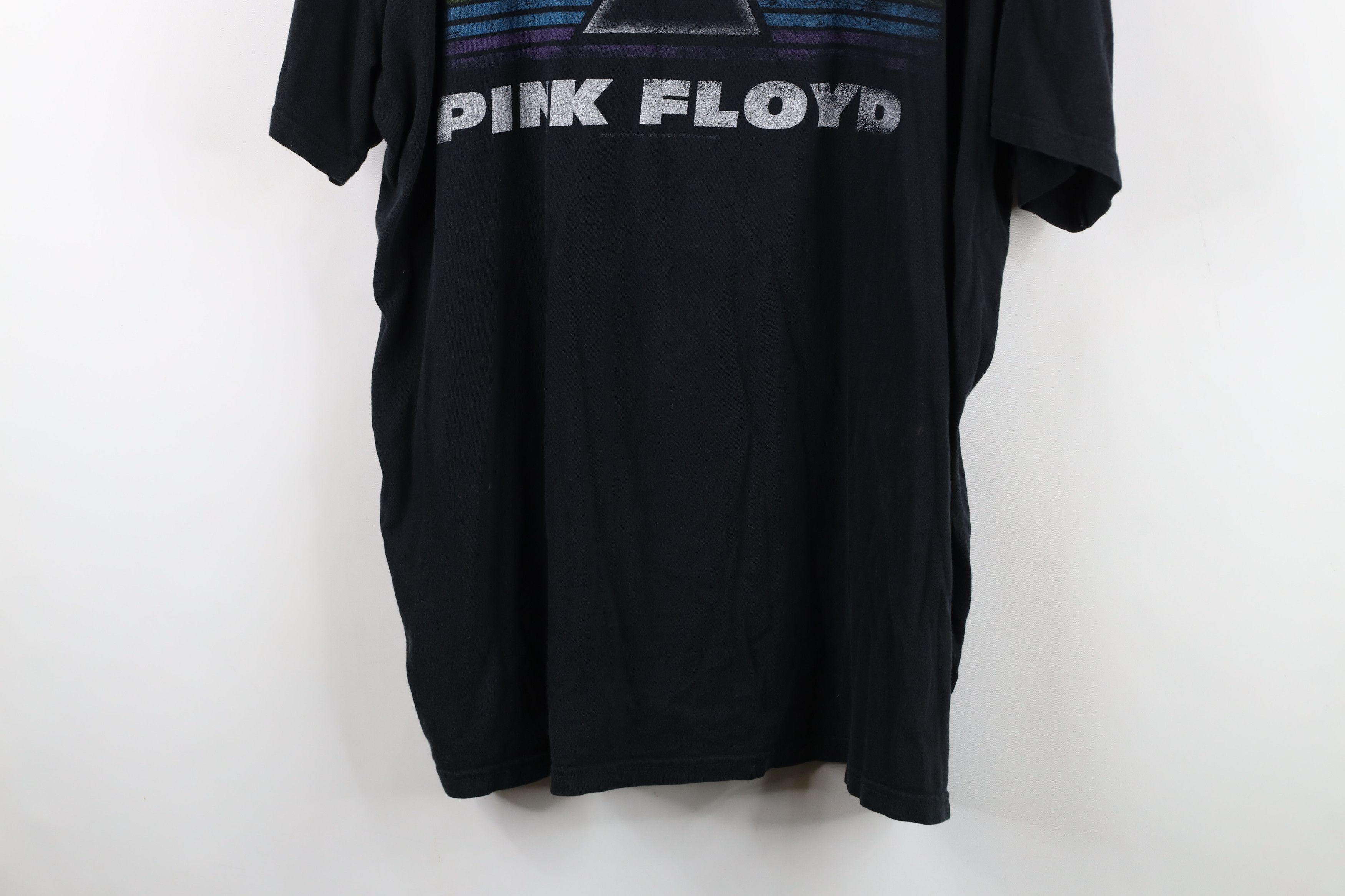 Vintage Vintage Y2K Dark Side of the Moon Pink Floyd Band T-Shirt Size US XXL / EU 58 / 5 - 3 Thumbnail