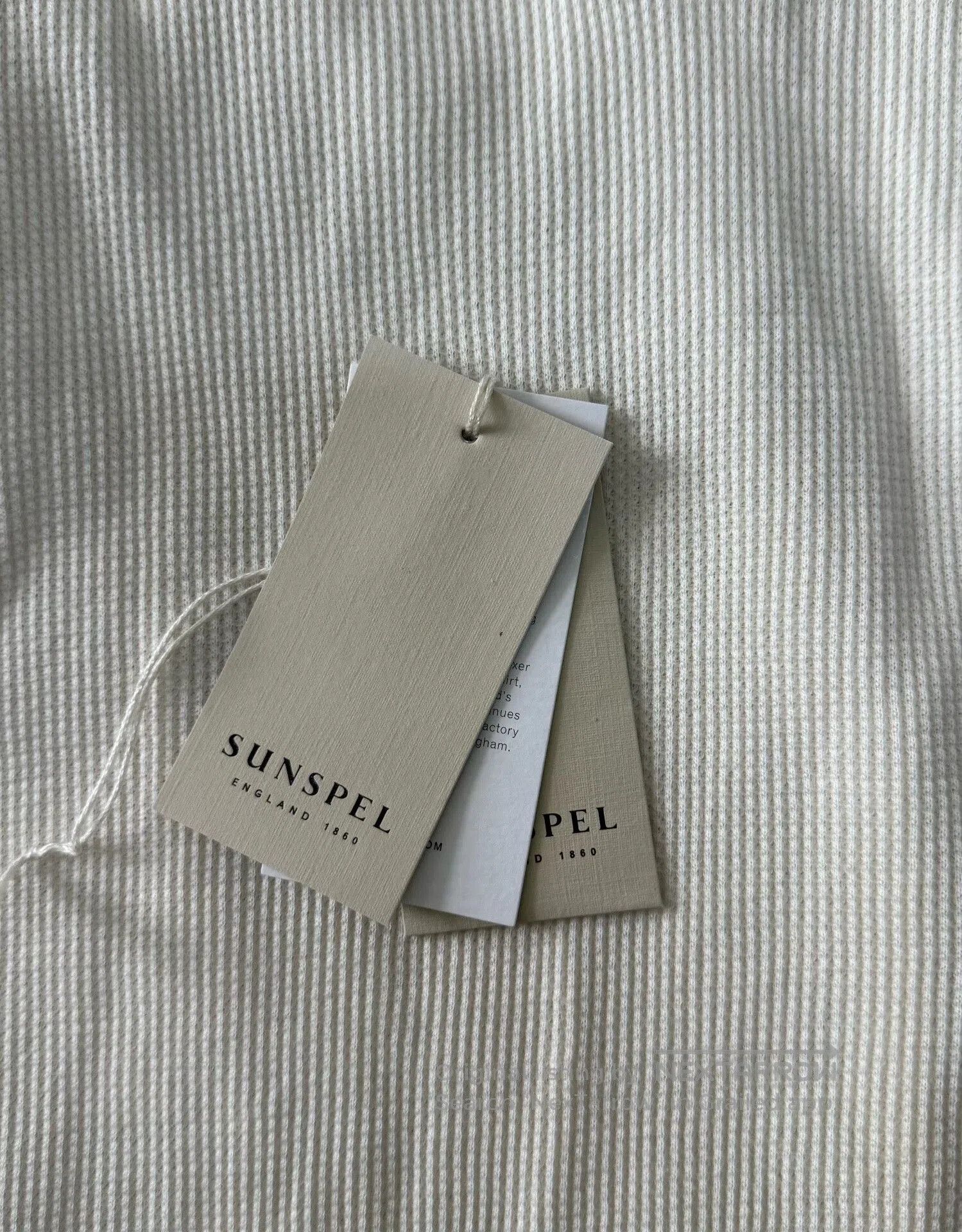 Sunspel Sunspel Beige Cotton Waffle Henley XL. Size US XL / EU 56 / 4 - 2 Thumbnail