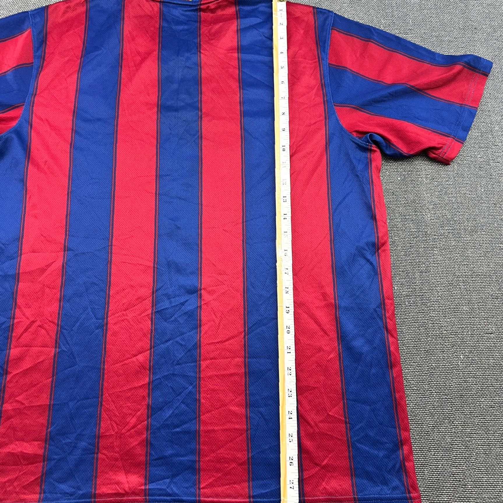 Nike Nike Barcelona 2009 2010 Home Football Jersey Mens Large Shirt L Multicolor Nike Adult Football Jersey Mens Large Shirt Size US L / EU 52-54 / 3 - 7 Thumbnail