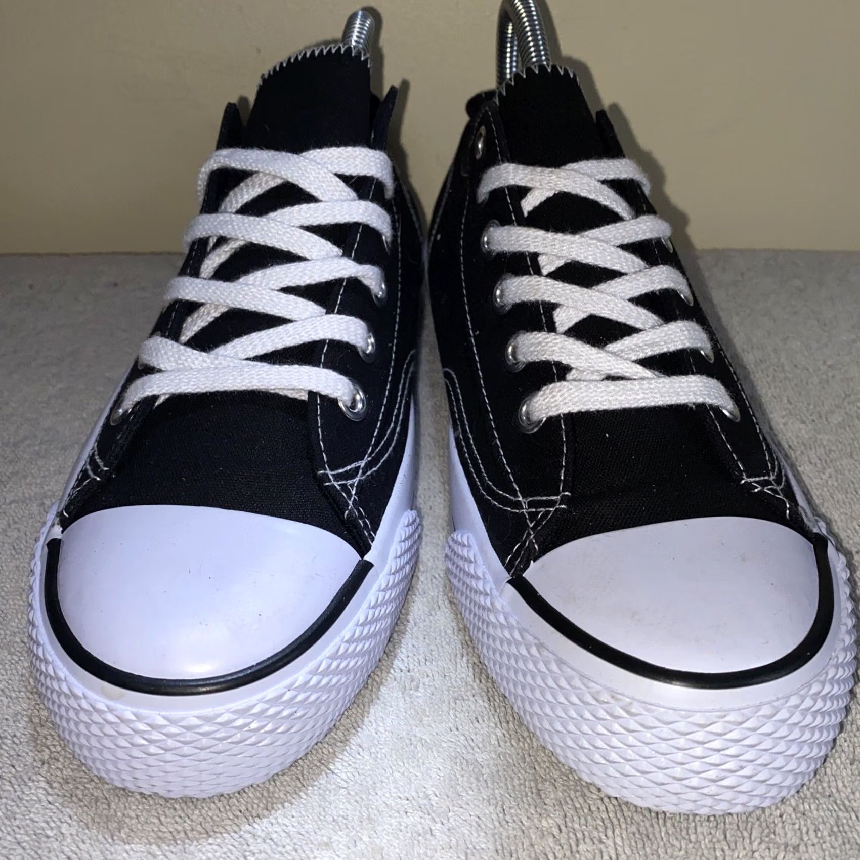 Airwalk Airwalk Mens Black Canvas Sneaker Size 7 Size US 7 / EU 40 - 2 Thumbnail