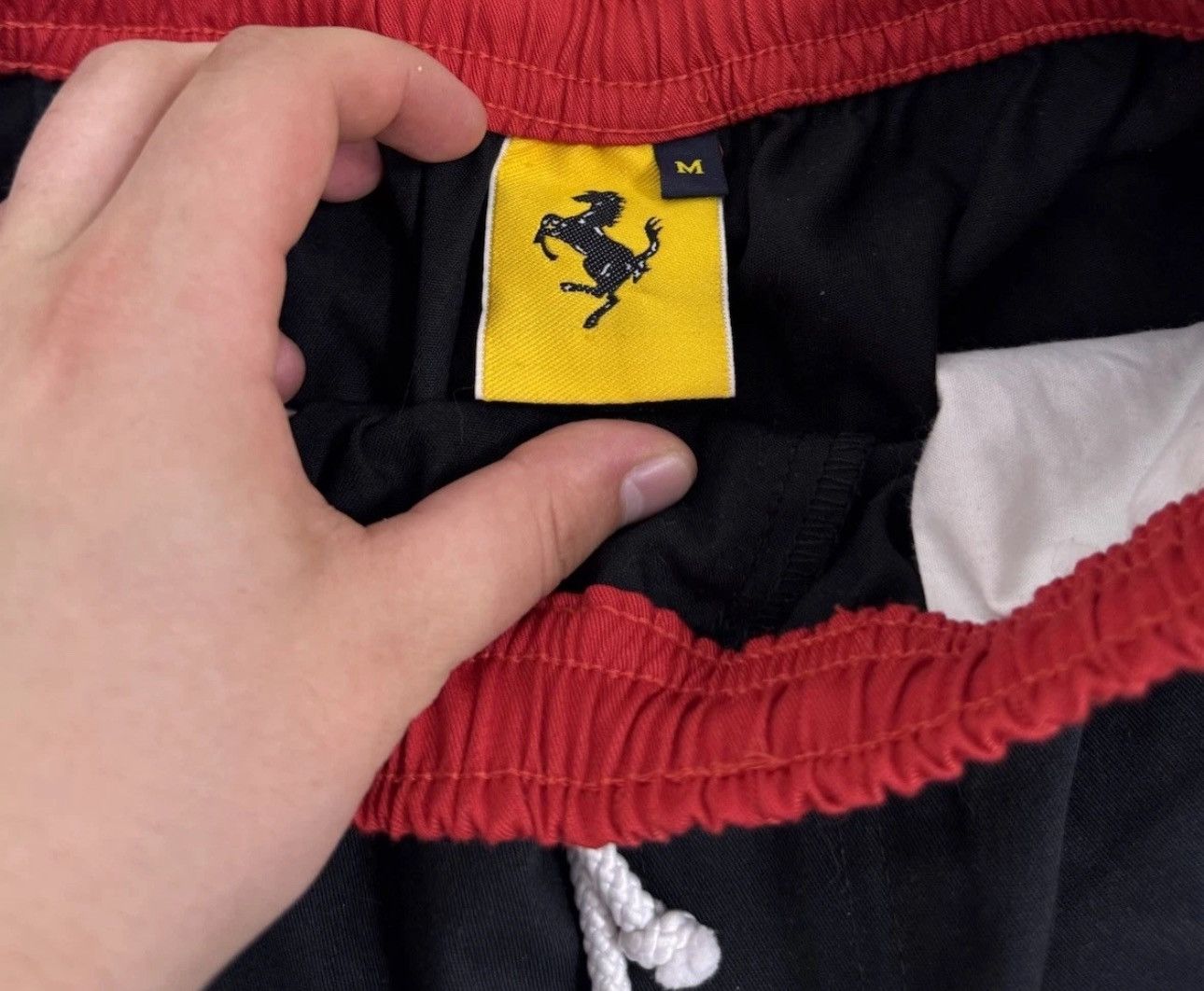 Ferrari Vintage Ferrari Vodafone Shell Marlboro 90S Red Shorts Size US 32 / EU 48 - 7 Thumbnail