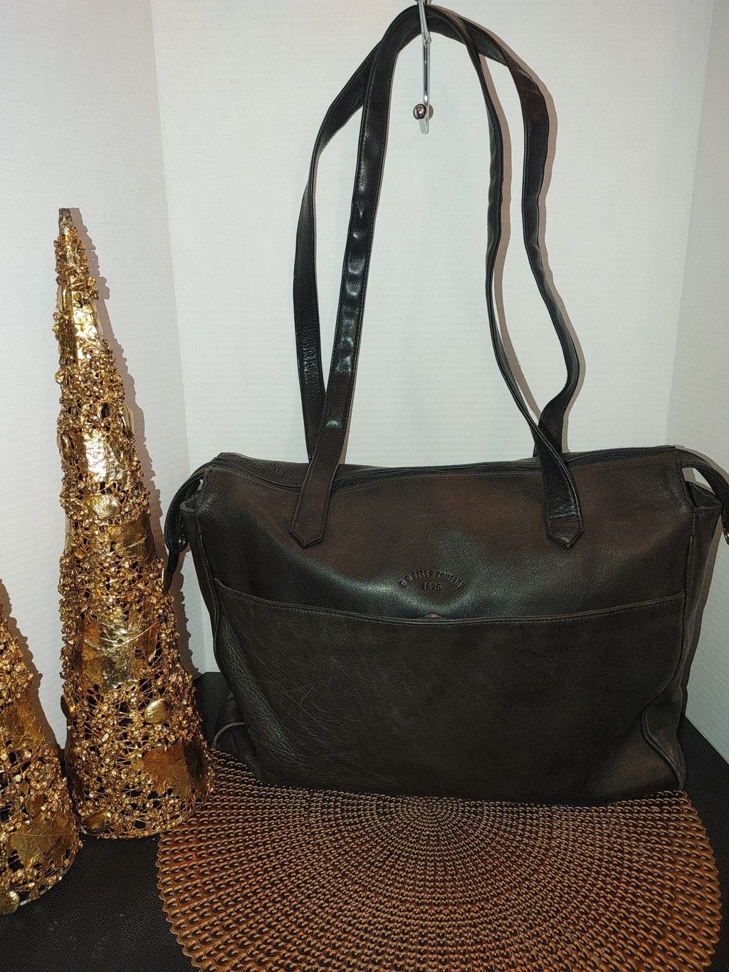 G.H. Bass & Co. G.H Bass & Co. Madison Zip Leather Tote Size ONE SIZE - 1 Thumbnail