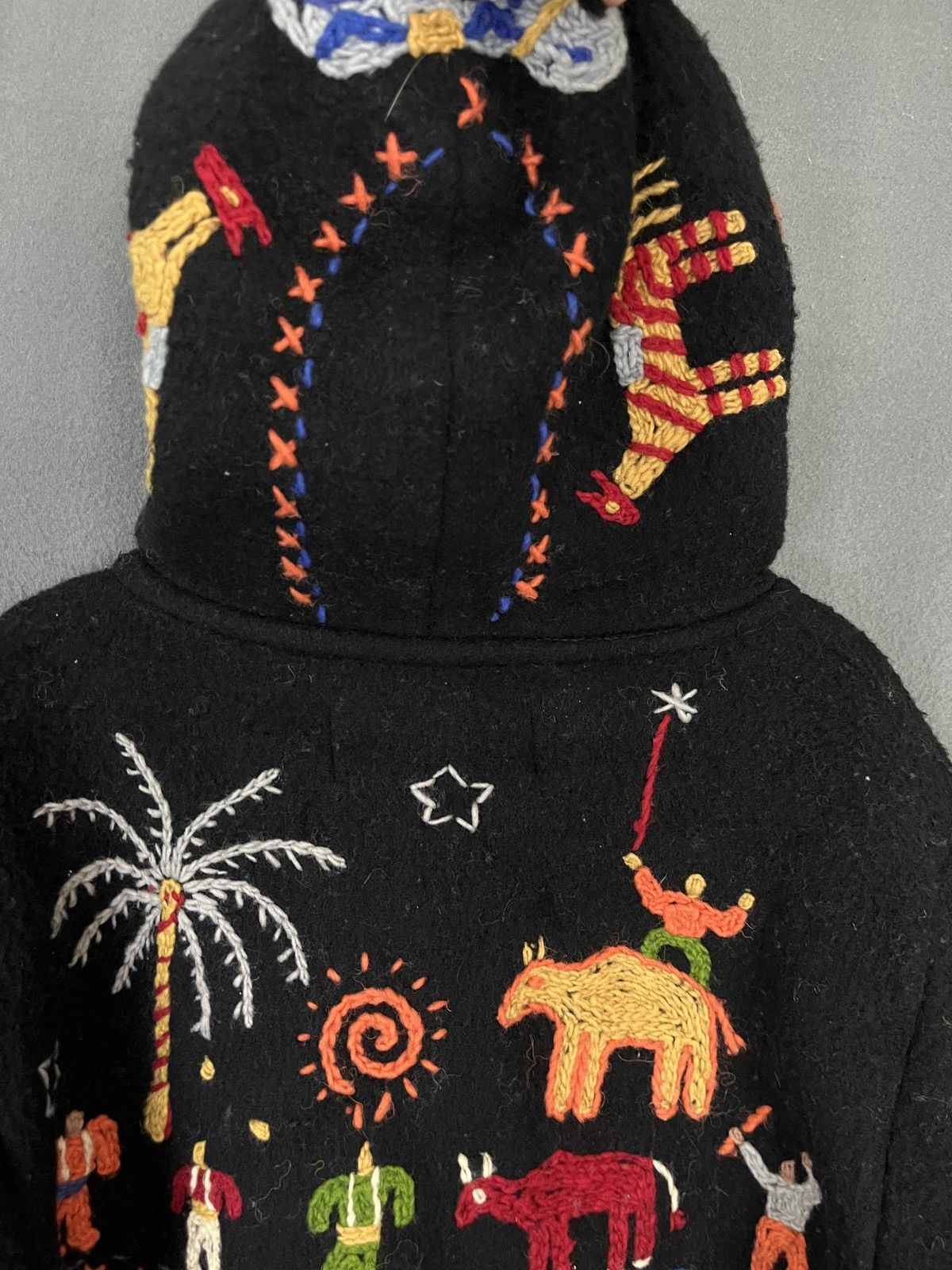 Native × Vintage Ancient Art Relic Style Wool Embroidered Jacket Made in Peru Size US M / EU 48-50 / 2 - 7 Thumbnail