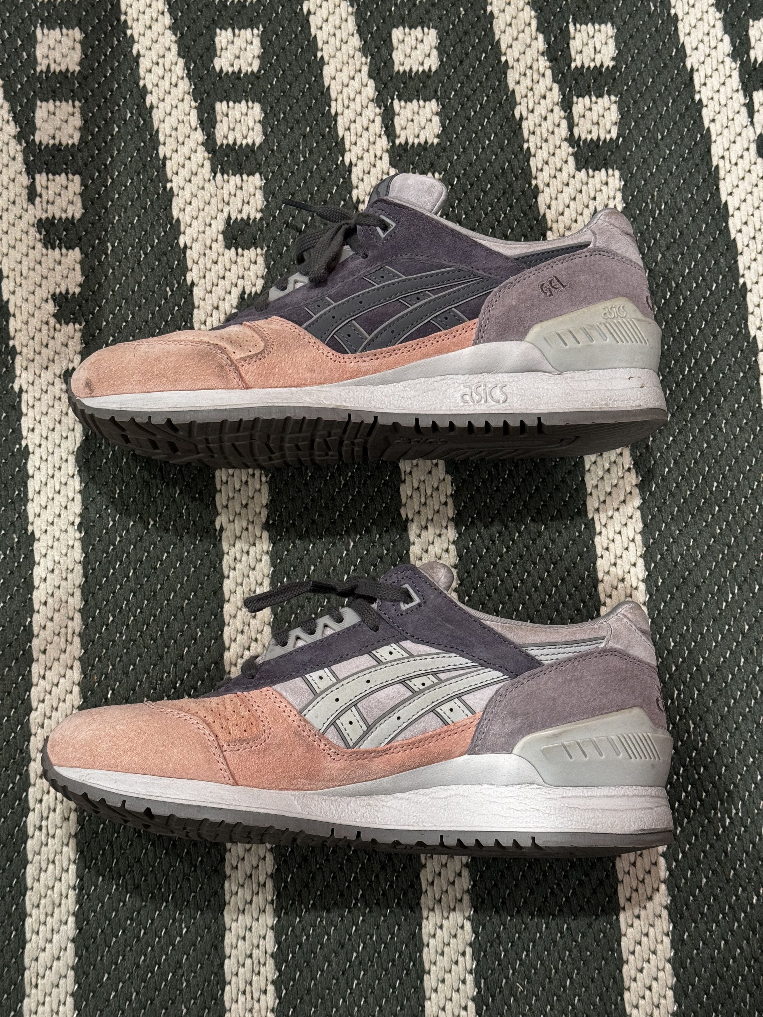 Asics Asics Gel-Respector Japanese Gardens - Carbon (2017) Size US 8 / EU 41 - 3 Thumbnail