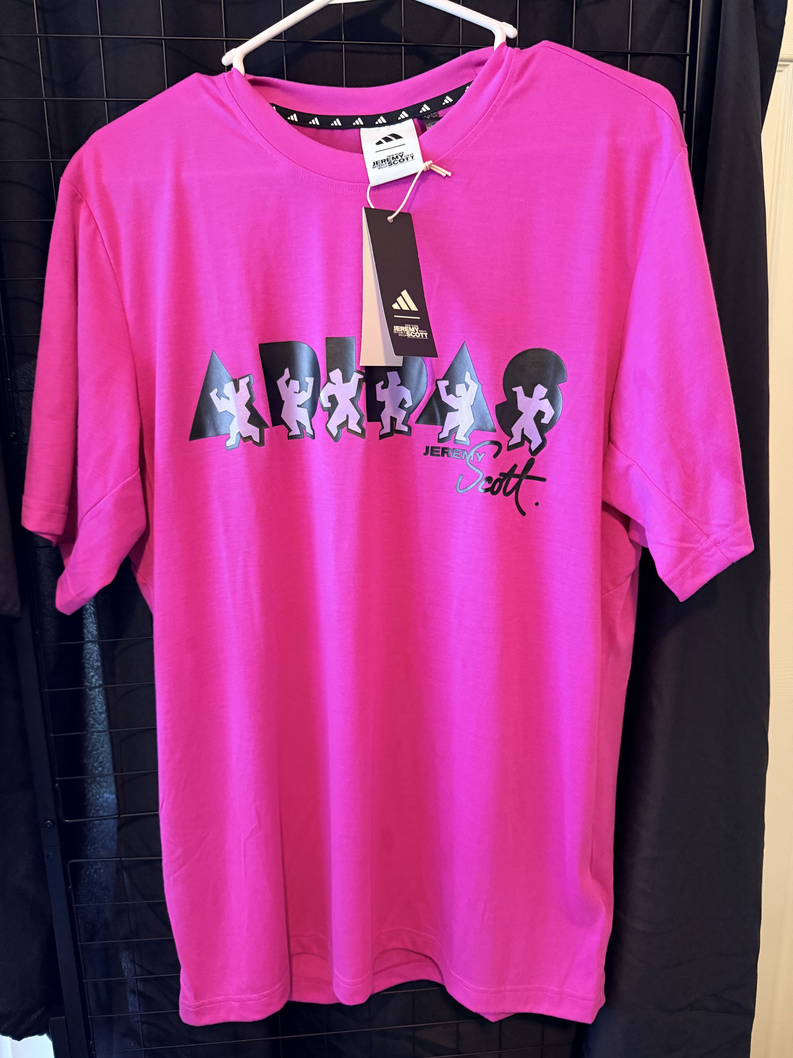 Other Adidas Jeremy Scott Collab T-Shirt Men's Large Black Size US L / EU 52-54 / 3 - 4 Thumbnail