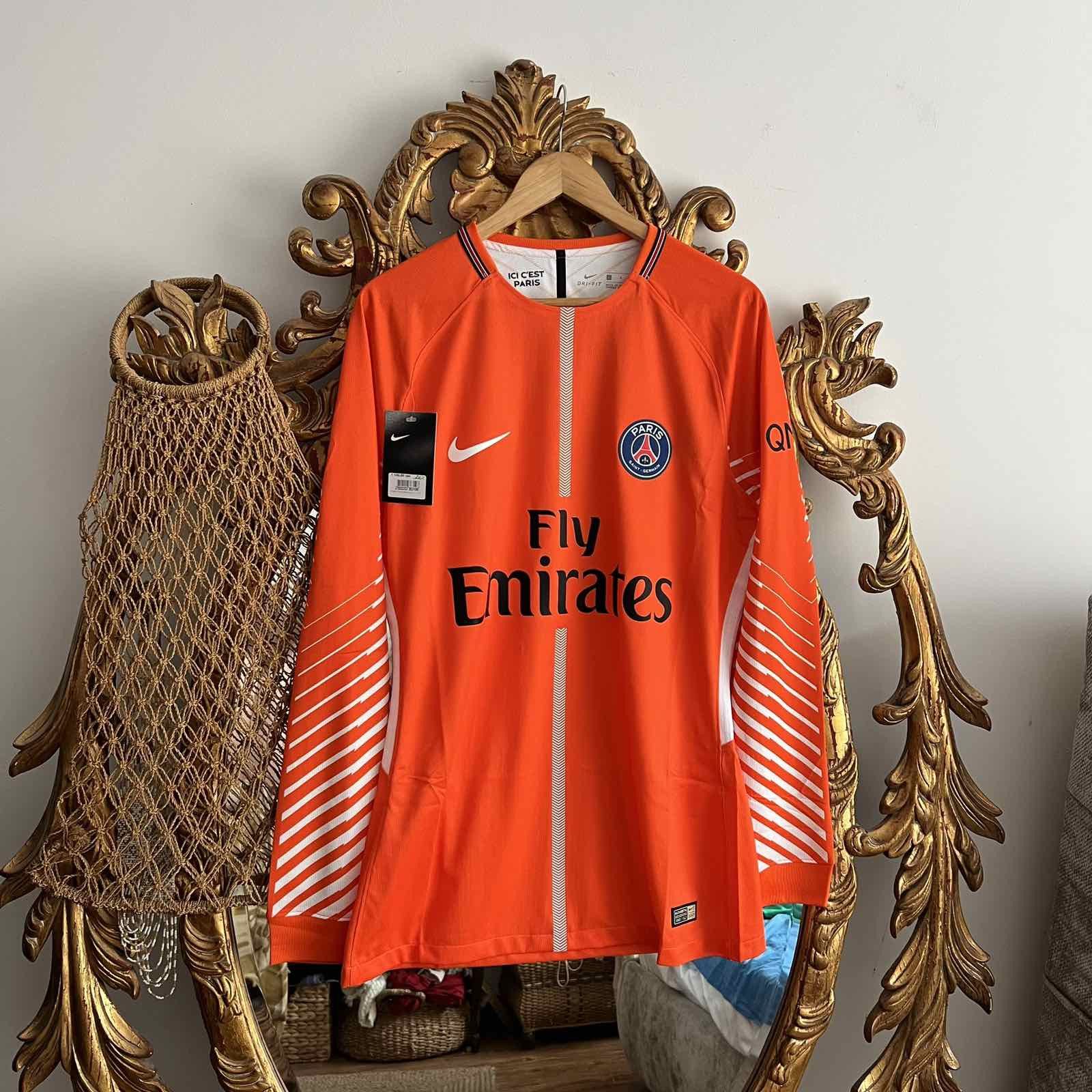 Nike × Vintage PSG Nike MATCH ISSUE Vintage Goalkeeper Soccer Jersey Sz L Size US L / EU 52-54 / 3 - 1 Thumbnail