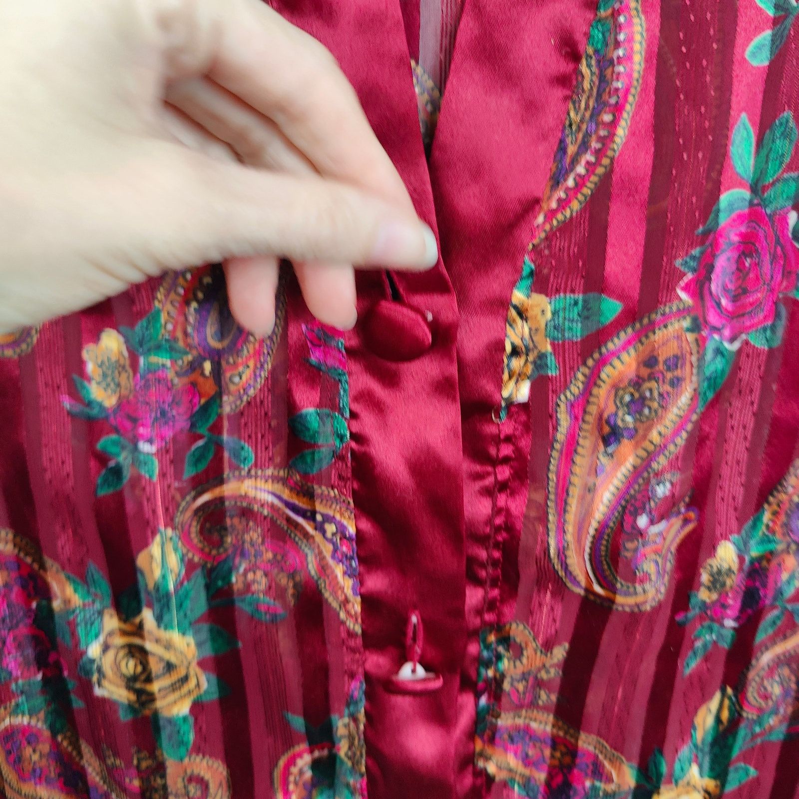 Victoria's Secret Vintage Victoria's Secret Satin Top Gold Label Red Silky Size M / US 6-8 / IT 42-44 - 3 Thumbnail