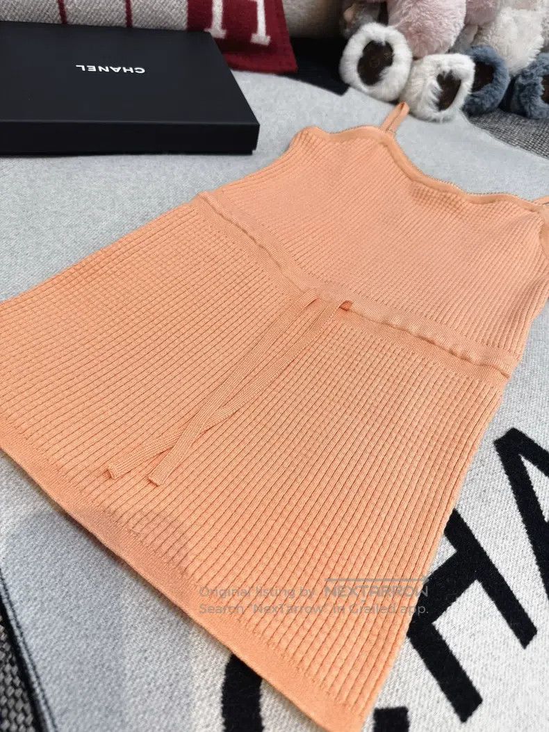 Other Chanel 24A orange waffle bow drawstring suspender Size XS / US 0-2 / IT 36-38 - 2 Thumbnail