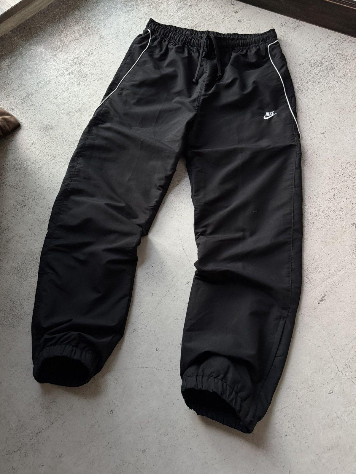 Nike Nike Vintage Drill UK Black Logo Nylon Pants Size US 32 / EU 48 - 4 Thumbnail