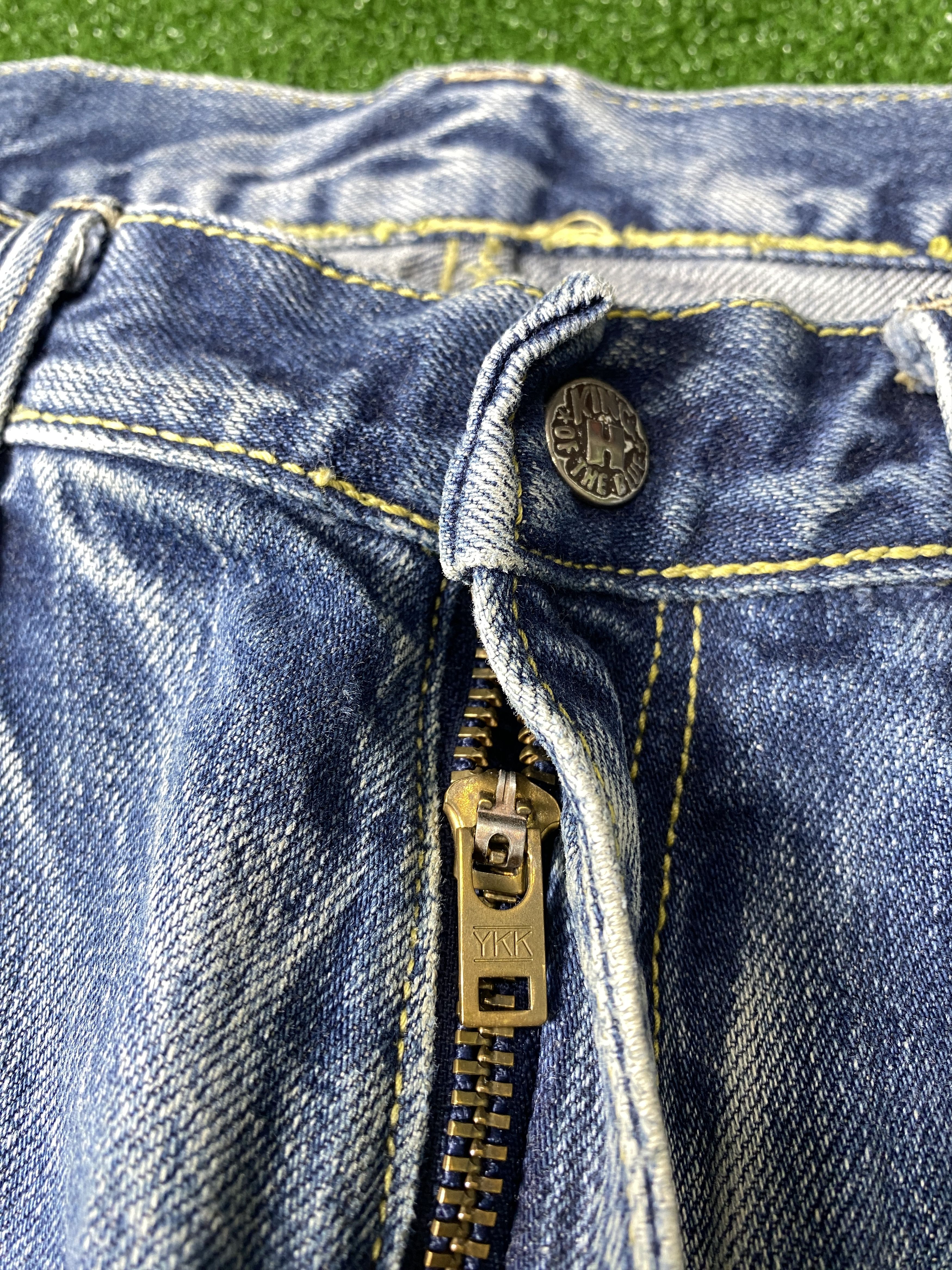 Japanese Brand Vintage Japanese Brand Distressed Faded Blue Jeans CP0065 Size US 34 / EU 50 - 5 Thumbnail