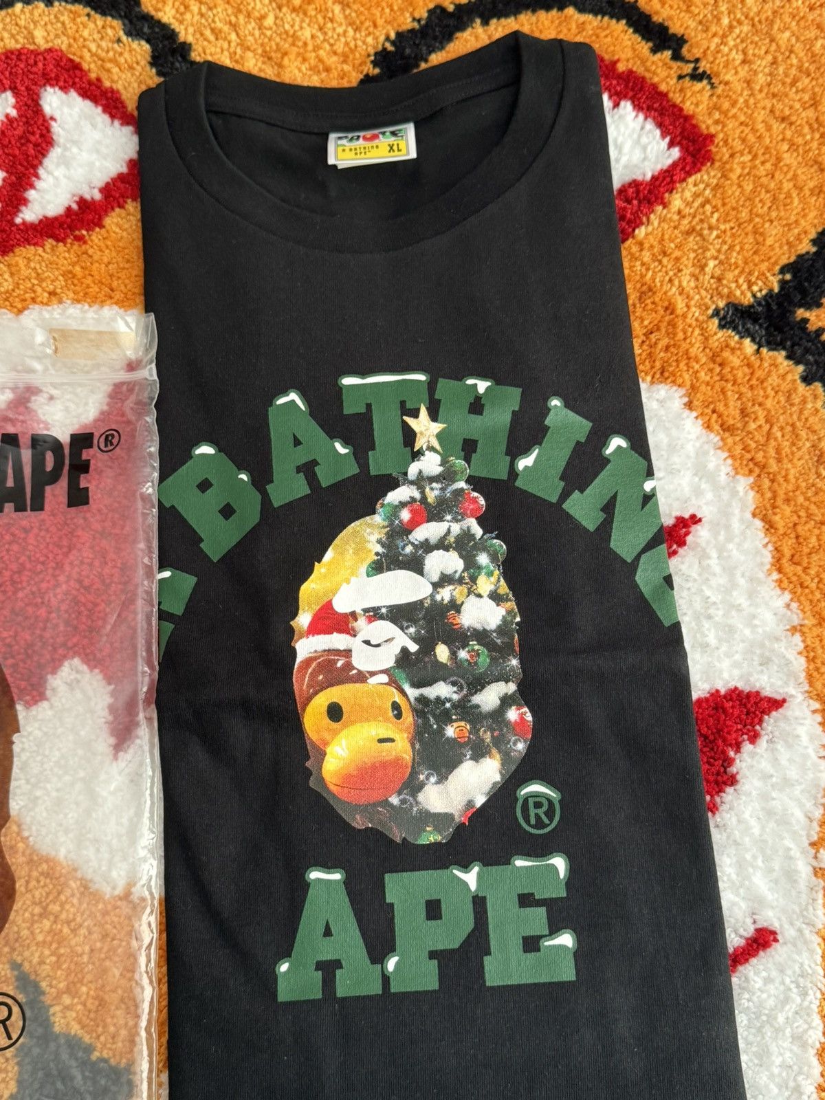 Bape Bape Christmas College Tee Black XL Size US XL / EU 56 / 4 - 2 Thumbnail