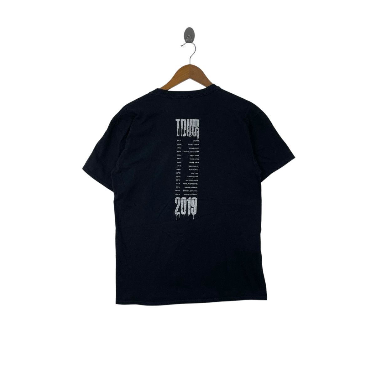 Band Tees Weezer Rock Band 2019 Tour Tee Shirt Size US M / EU 48-50 / 2 - 3 Thumbnail
