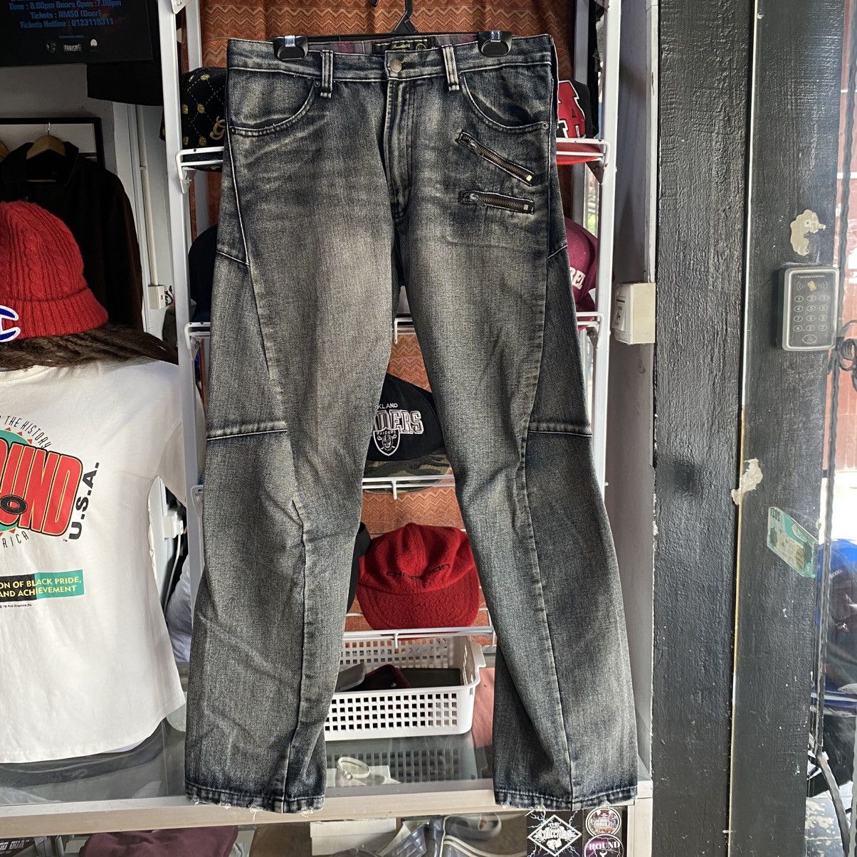 Hysteric Glamour Breathmint Japanese Brand Double Knee Multi-Zip Denim Jeans Size US 33 - 1 Thumbnail